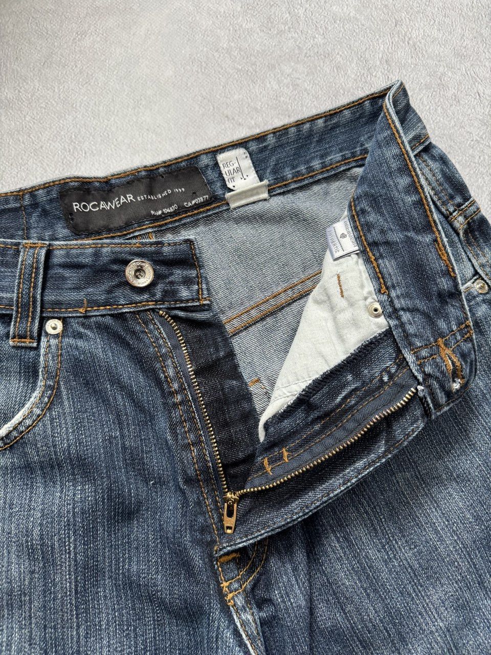 Rocawear vintage y2k baggy wide distressed rocawear jeans evisu vibe Size US 30 / EU 46 - 8 Thumbnail