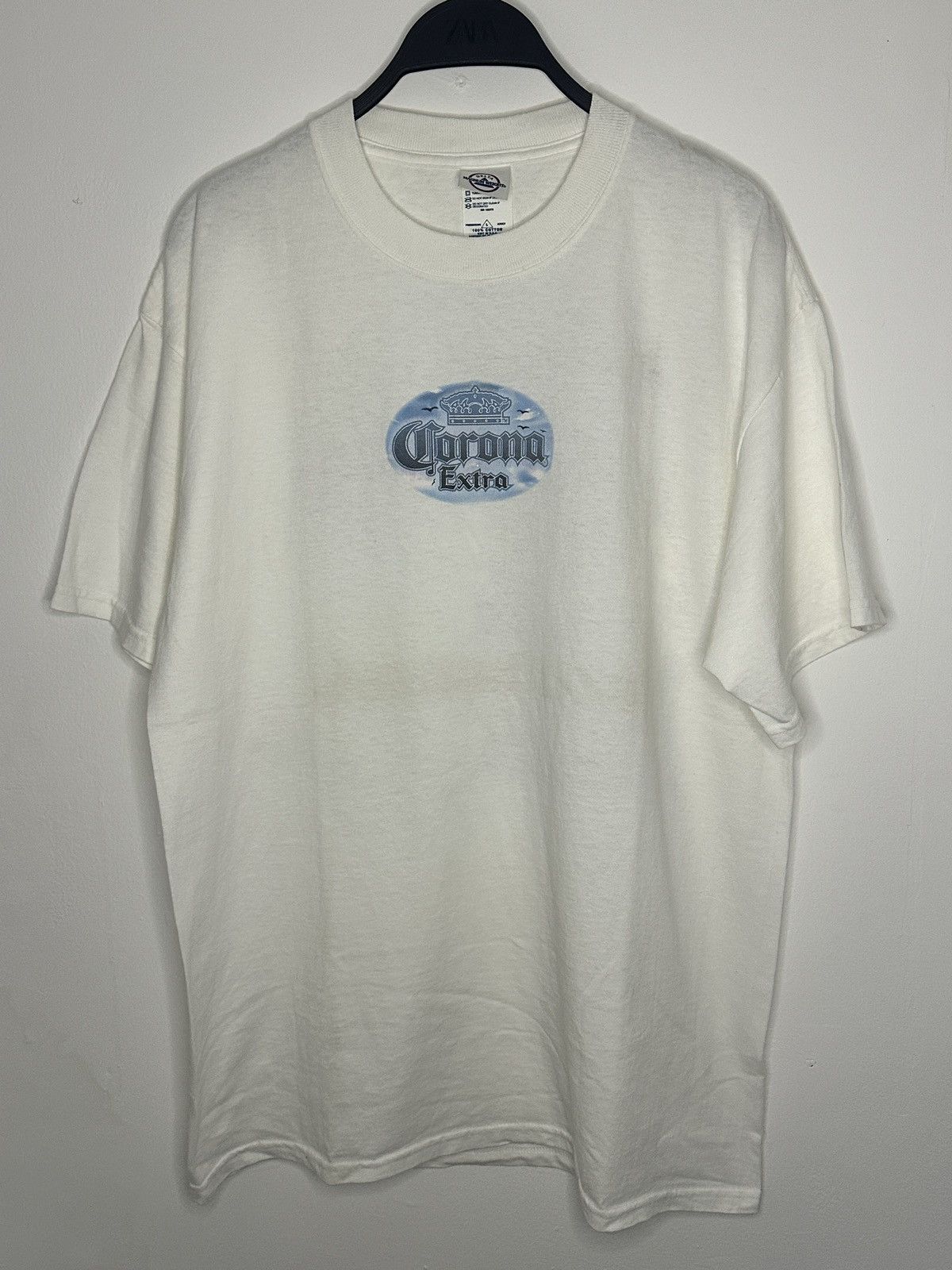 Vintage Vintage 2003 Corona Extra "Simple Pleasures" Graphic T-Shirt Size US L / EU 52-54 / 3 - 2 Thumbnail