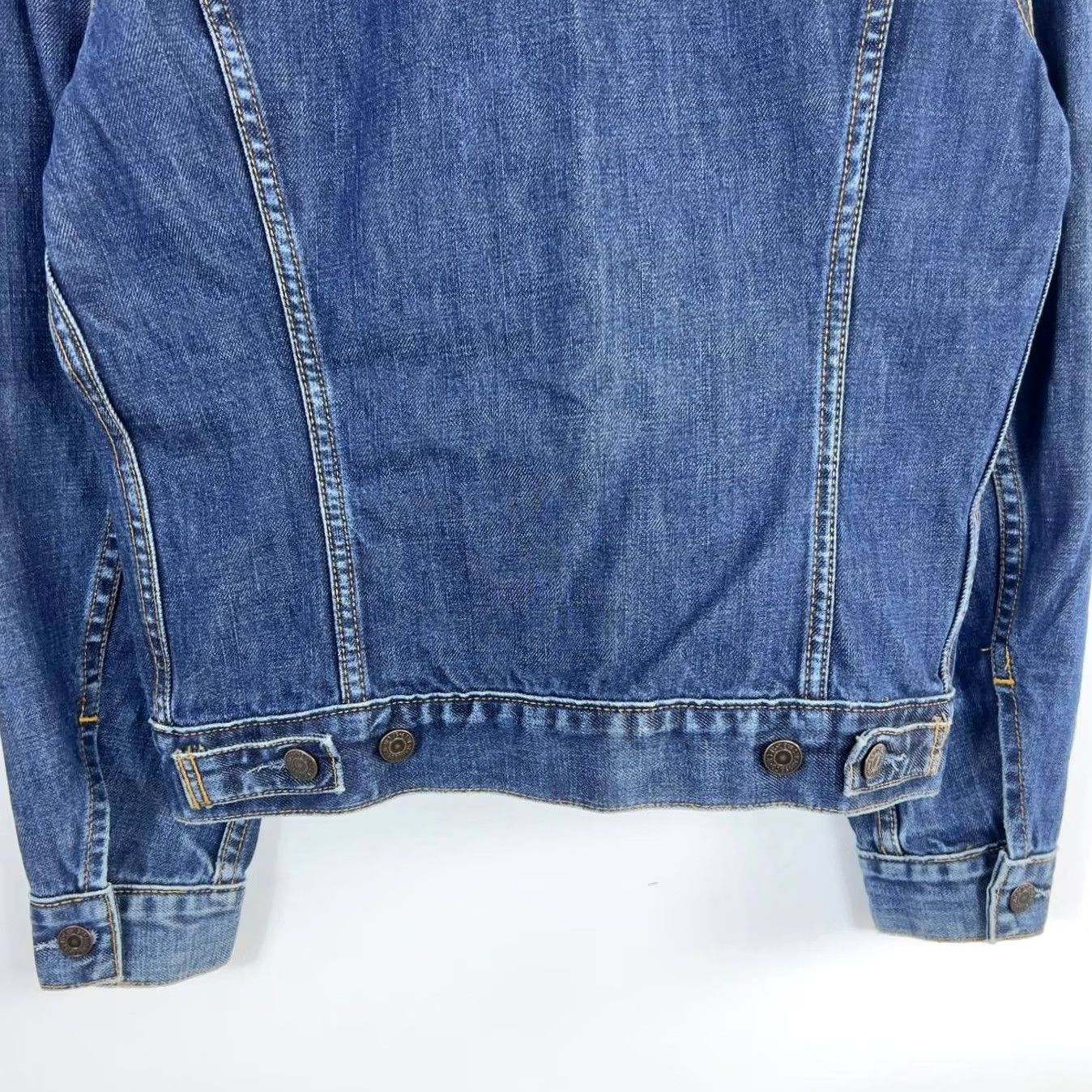 Levi's Levi’s Denim Jacket Women’s M Blue Long Sleeve Jacket Regular Fit Spring Fall Winter Size M / US 6-8 / IT 42-44 - 4 Thumbnail