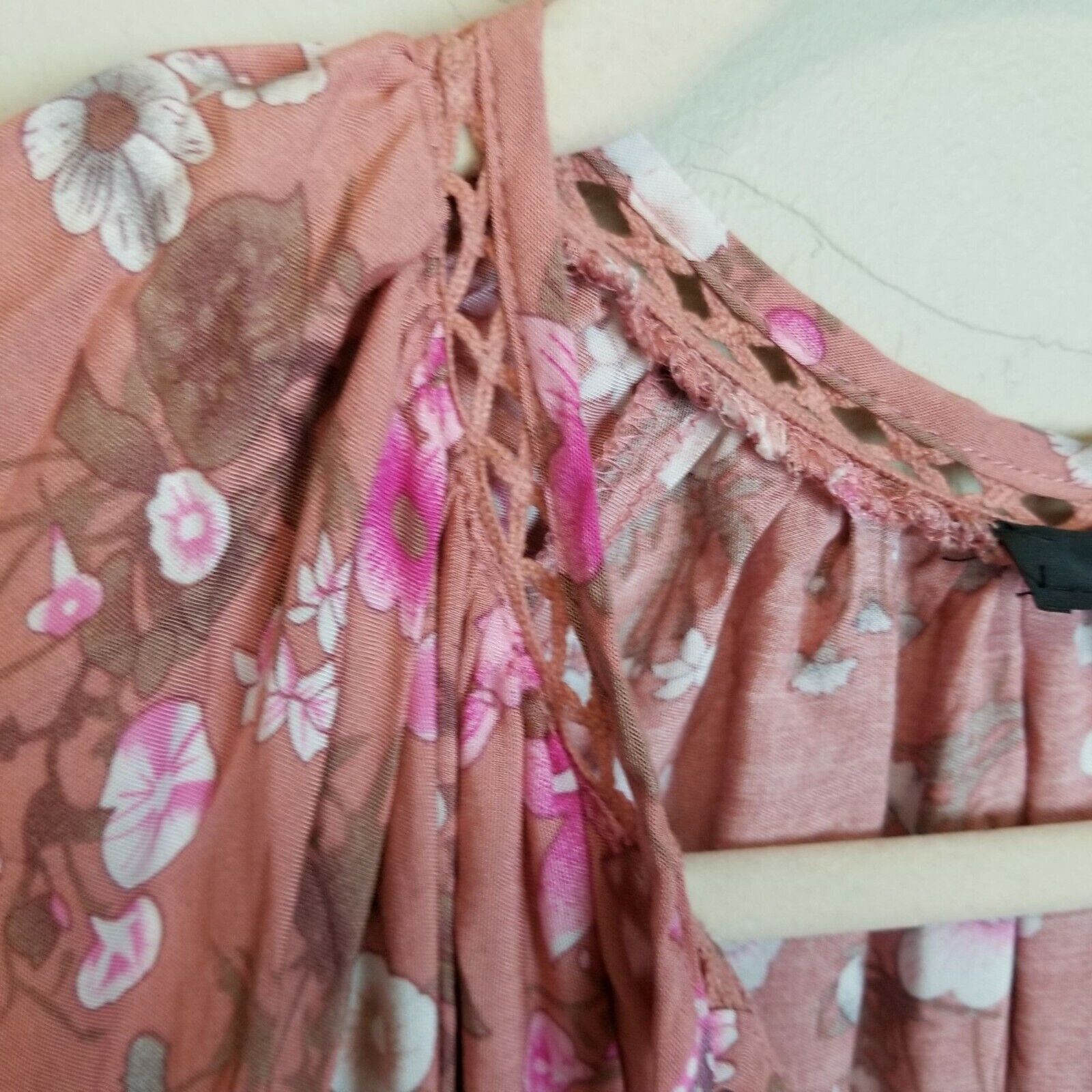 Lululemon Lulu's Womens S Pink Floral Short Sleeve Midi Dress Cottage Size S / US 4 / IT 40 - 3 Thumbnail