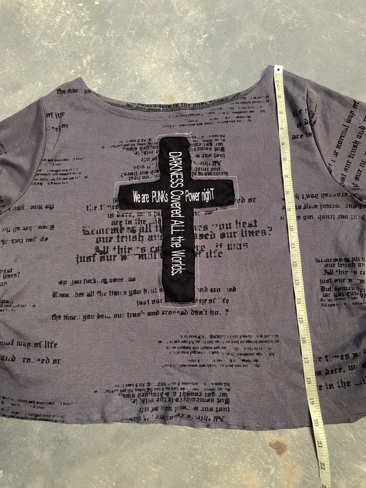 Japanese Brand Y2k 2000s cross longslevees Size US L / EU 52-54 / 3 - 5 Thumbnail