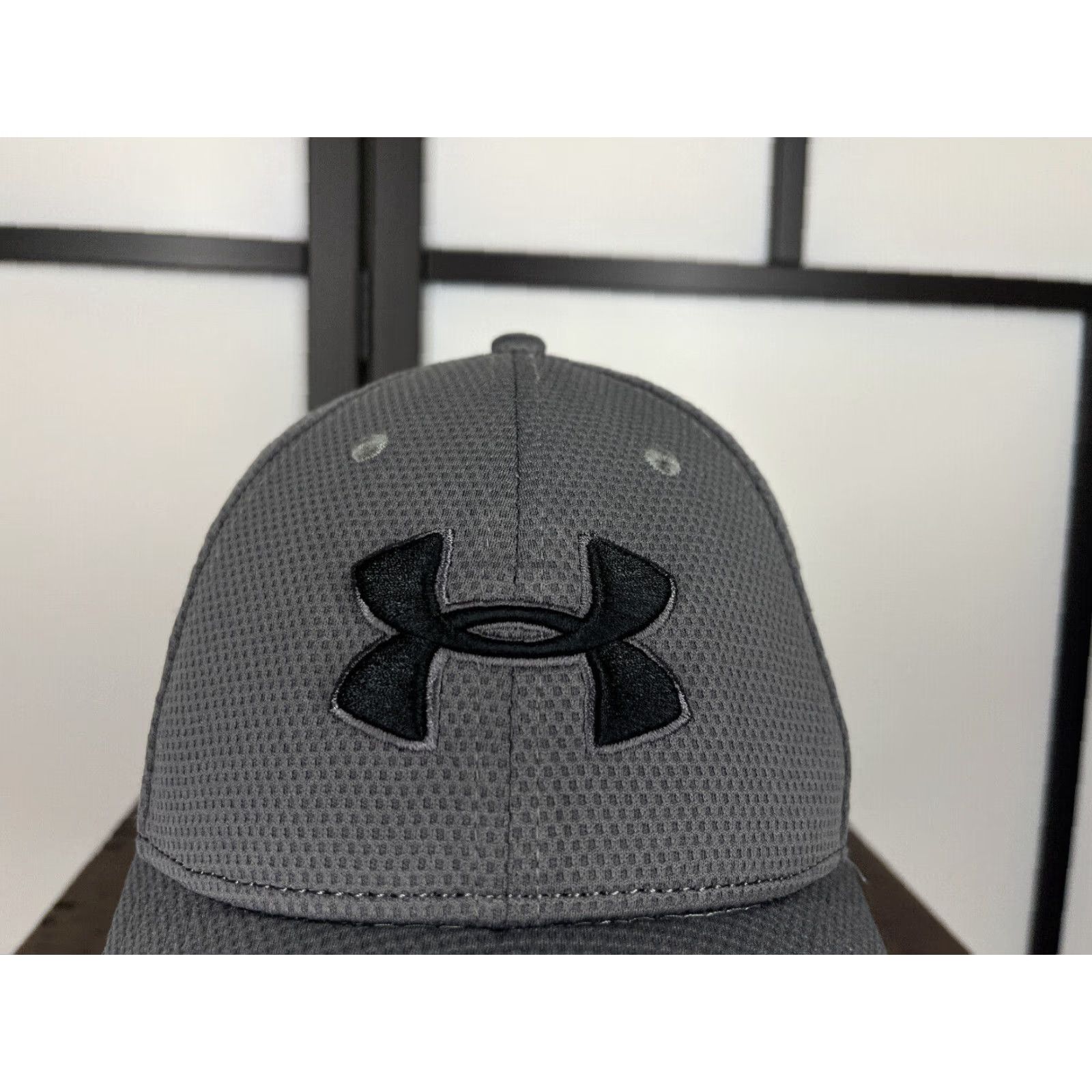 Under Armour Under Armour Hat Cap Fitted Adult Large Gray Logo Classic Fit Polyester Baseball Cap Mens Size ONE SIZE - 3 Thumbnail