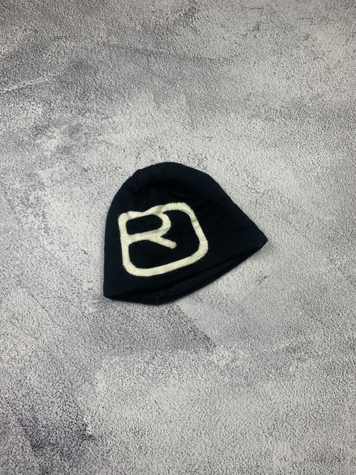 ORTOVOX Ortovox Beanie Hat Black Merino Wool Ski Winter Cap Hat Size ONE SIZE - 1 Thumbnail