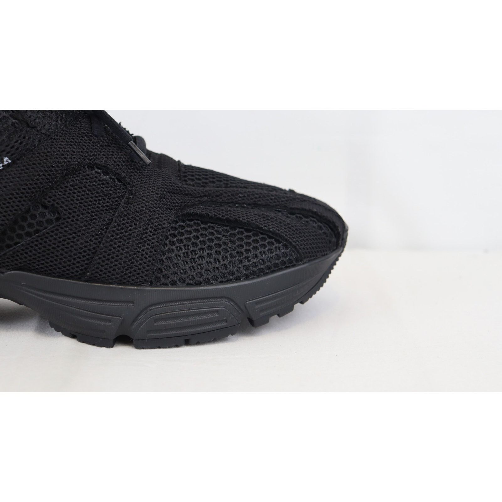 Balenciaga o1rshd1 Q:3 / Monocolor Fabric Mesh Phantom Sneaker in Black Size US 11 / EU 44 - 5 Thumbnail