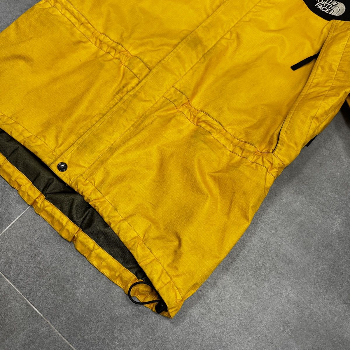The North Face Vintage The North Face TNF Gore-Tex Raincoat Jacket 90s Size US L / EU 52-54 / 3 - 7 Thumbnail