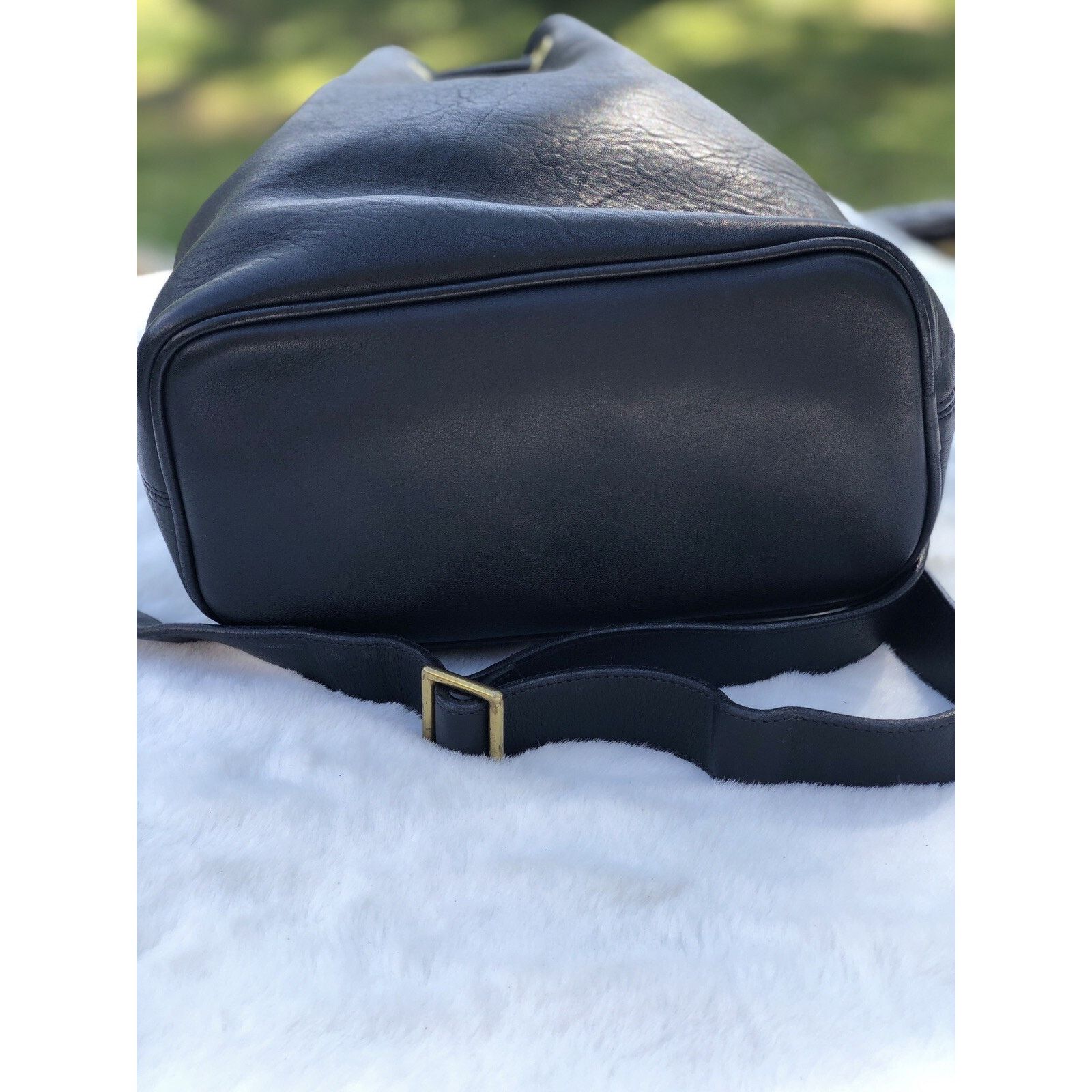 Dooney & Bourke Dooney And Bourke Black Leather Drawst Crossbody Bag B000538 Size ONE SIZE - 9 Thumbnail