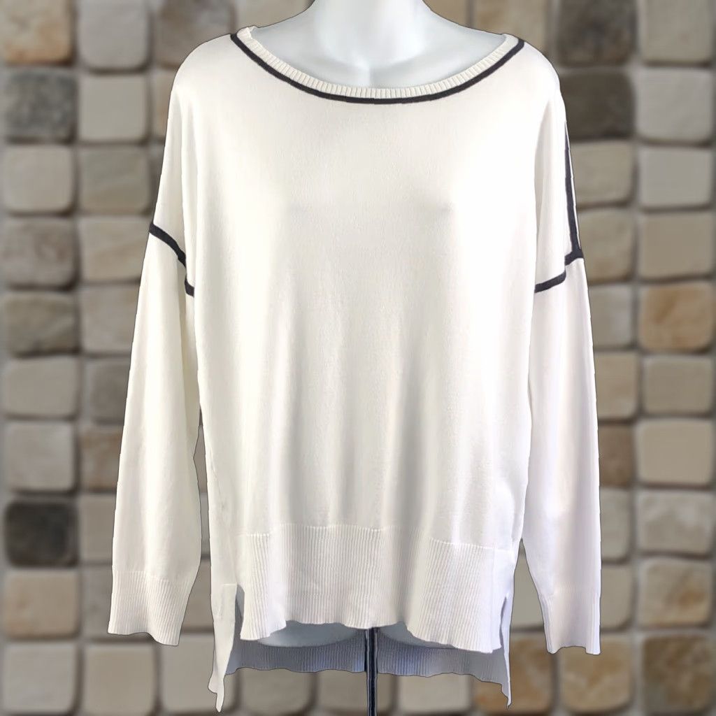 Jones New York Jones New York Pullover Sweater M White/Black Hi-Low 3/4 Sleeve Viscose Knit Classic Womens Size M / US 6-8 / IT 42-44 - 1 Thumbnail