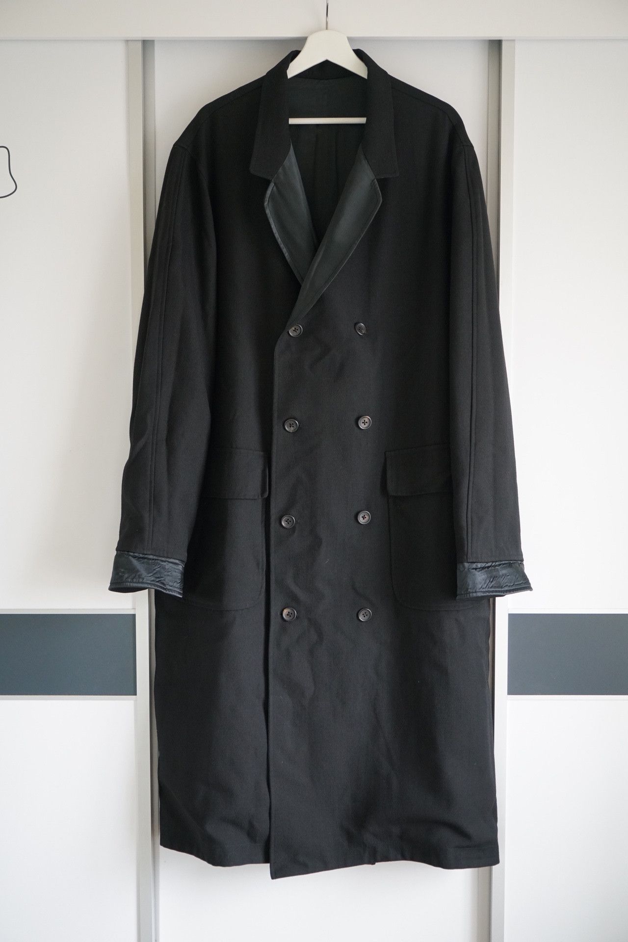 image of Yohji Yamamoto 94Aw Reversible Coat With Silk Lapel in Black, Men's (Size Medium)