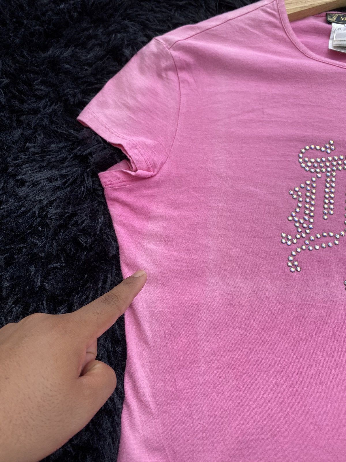 Versace Rare Vintage VERSACE Swarovski Pink Tshirt Size S / US 4 / IT 40 - 12 Thumbnail