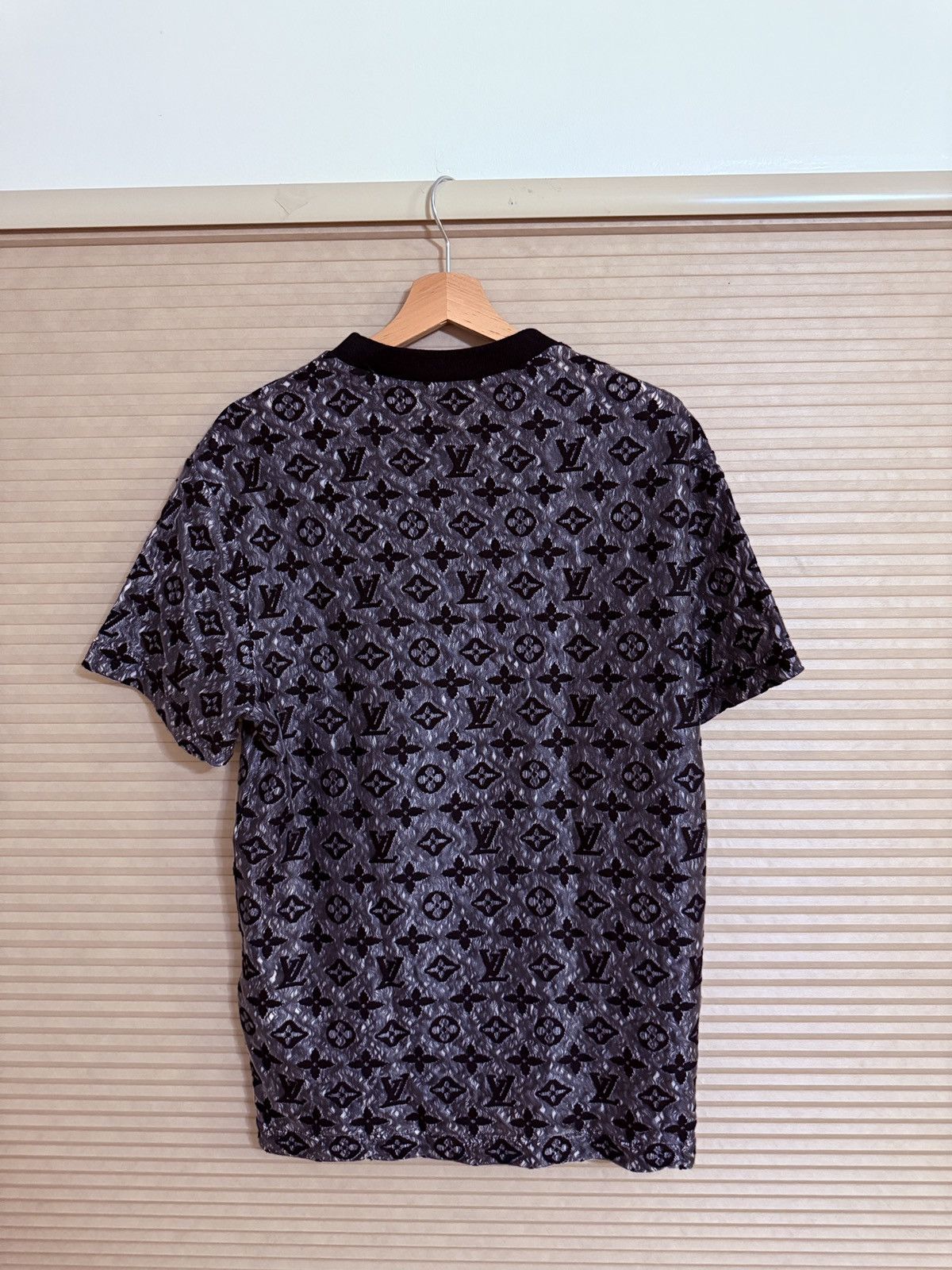 Louis Vuitton Louis Vuitton Monogram Short Sleeve Size US M / EU 48-50 / 2 - 6 Thumbnail