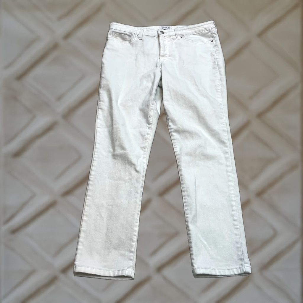 Vintage VINTAGE Crown & Ivy White Jeans Womens 14 R Skinny Distressed 34x28 Denim 5-Pocket Womens Branded Jeans Size 36" / US 14 / IT 50 - 1 Thumbnail