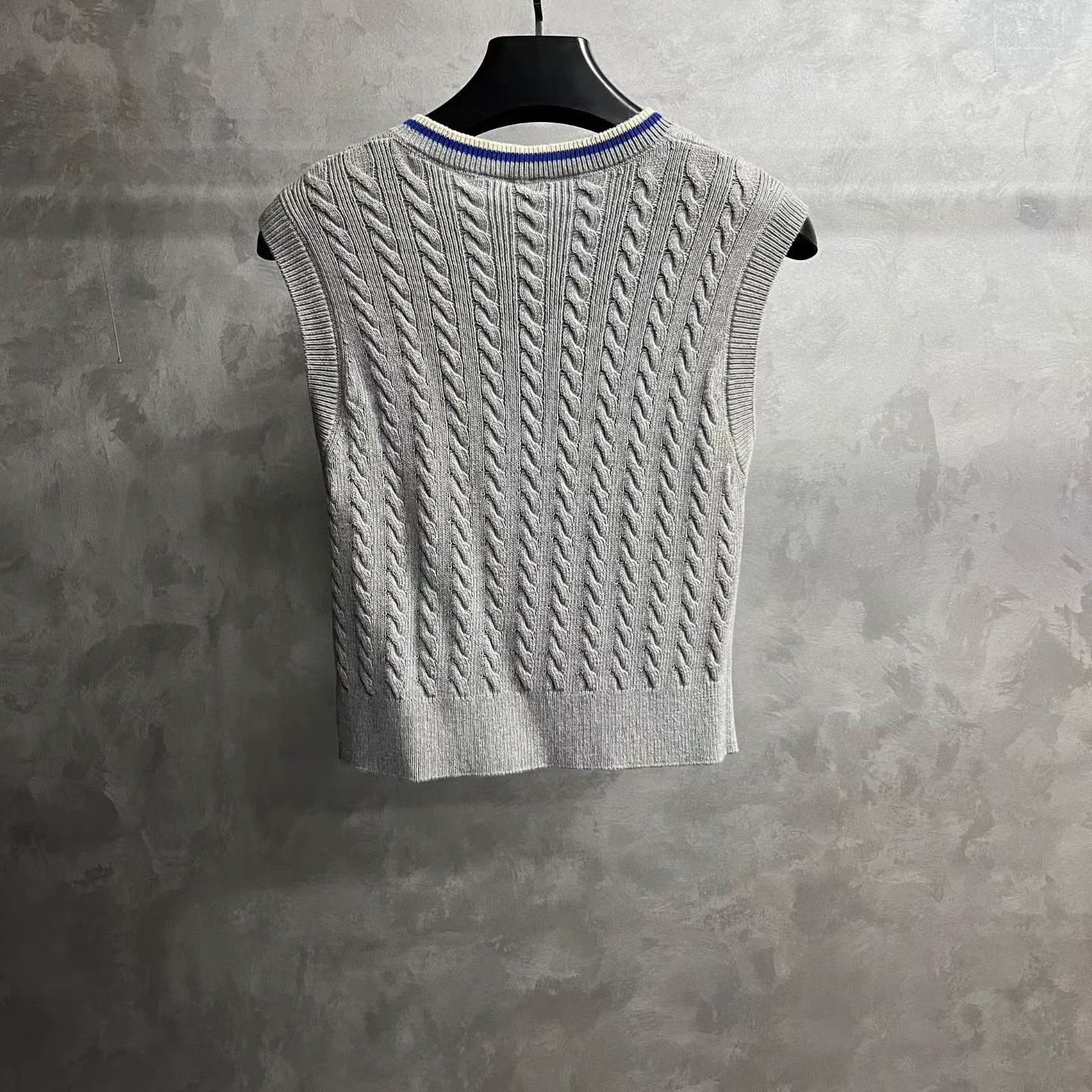 Loewe LOEWE Gray Stripe V-neck Cotton Tank M Size M / US 6-8 / IT 42-44 - 2 Thumbnail