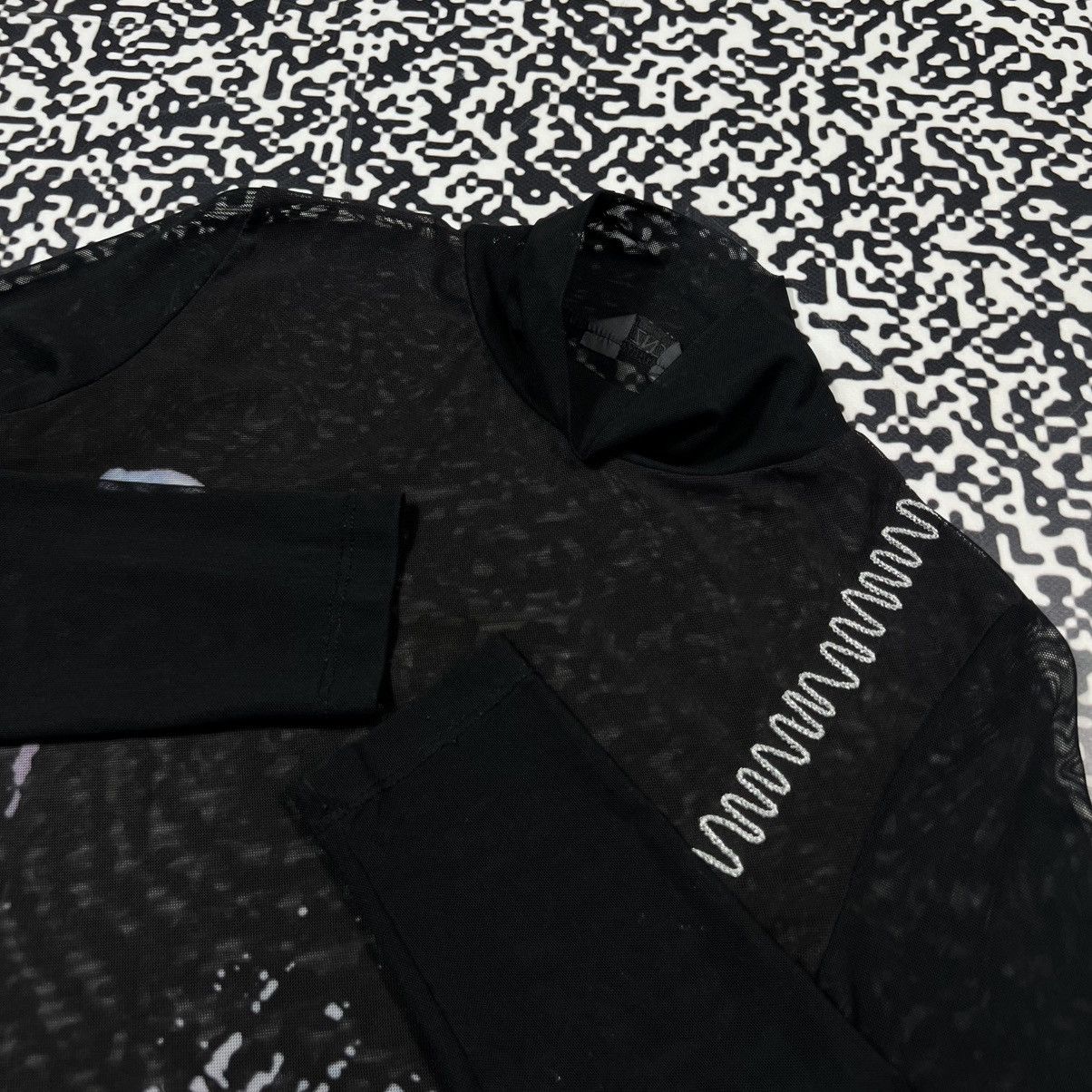 Japanese Brand Vintage Y2K Japanese Abstract Mesh Longsleeve JPG 90s Style Size M / US 6-8 / IT 42-44 - 7 Thumbnail