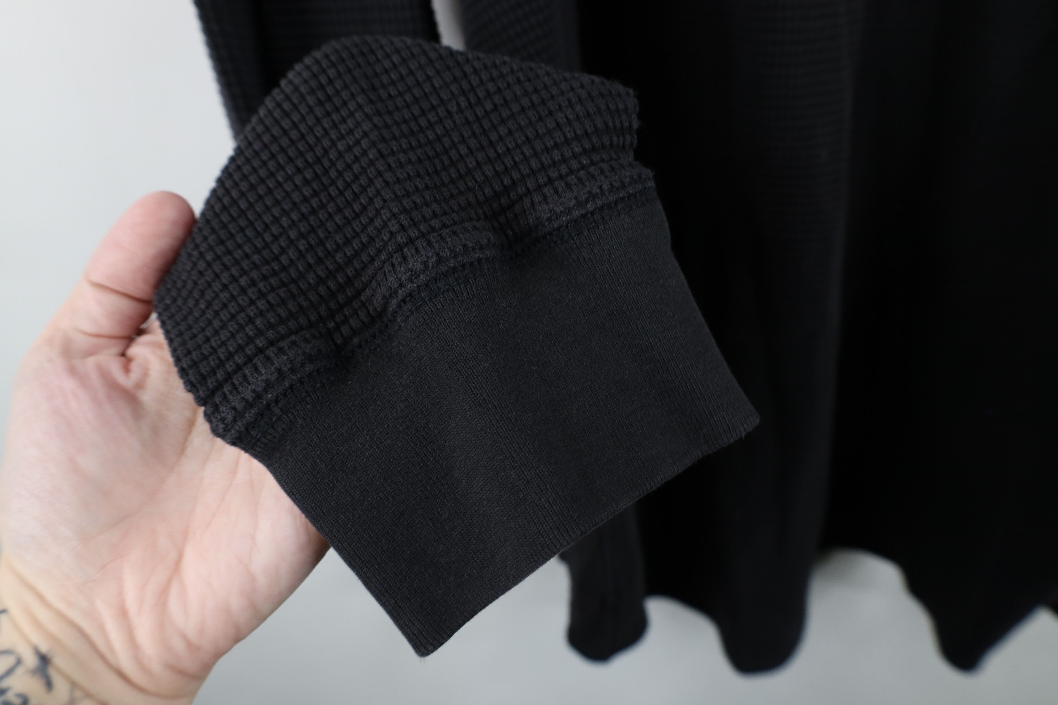 Eddie Bauer Vintage Eddie Bauer Waffle Knit Long Sleeve T-Shirt Black Size US XXL / EU 58 / 5 - 6 Thumbnail