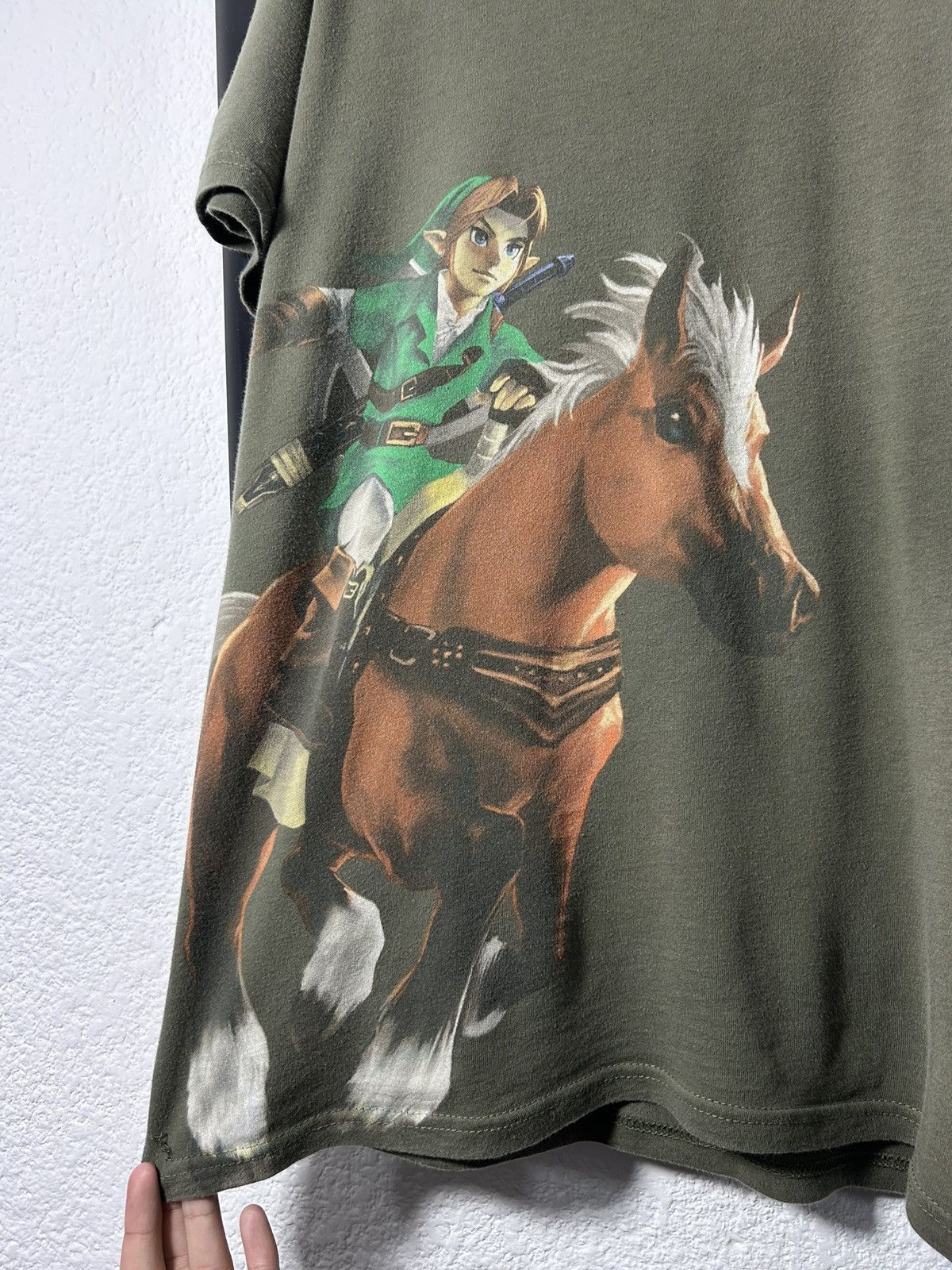 Nintendo × Vintage THE LEGEND OF ZELDA OCARINA OF TIME 3D BY NINTENDO 3DS Size US M / EU 48-50 / 2 - 3 Thumbnail