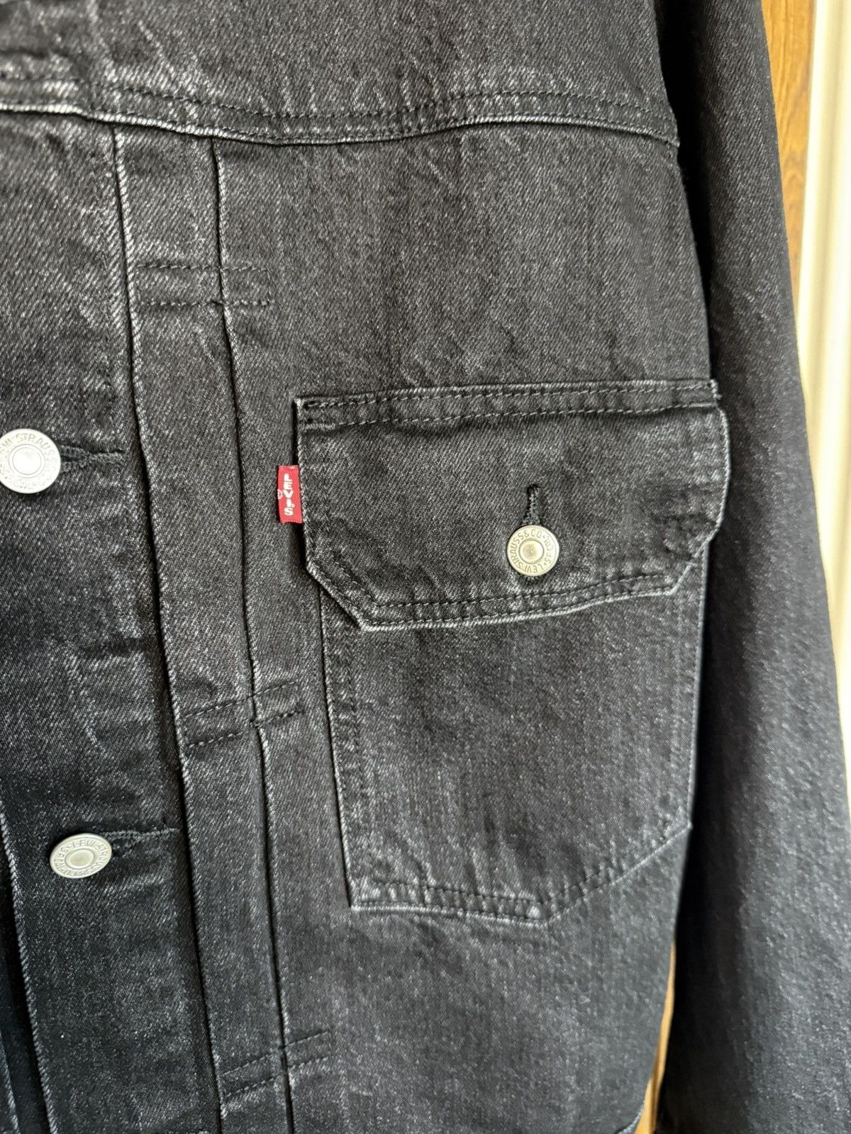 DENIM TEARS × Levi's Denim tears Levi’s black studded trucker jacket BNWT Size US L / EU 52-54 / 3 - 13 Thumbnail