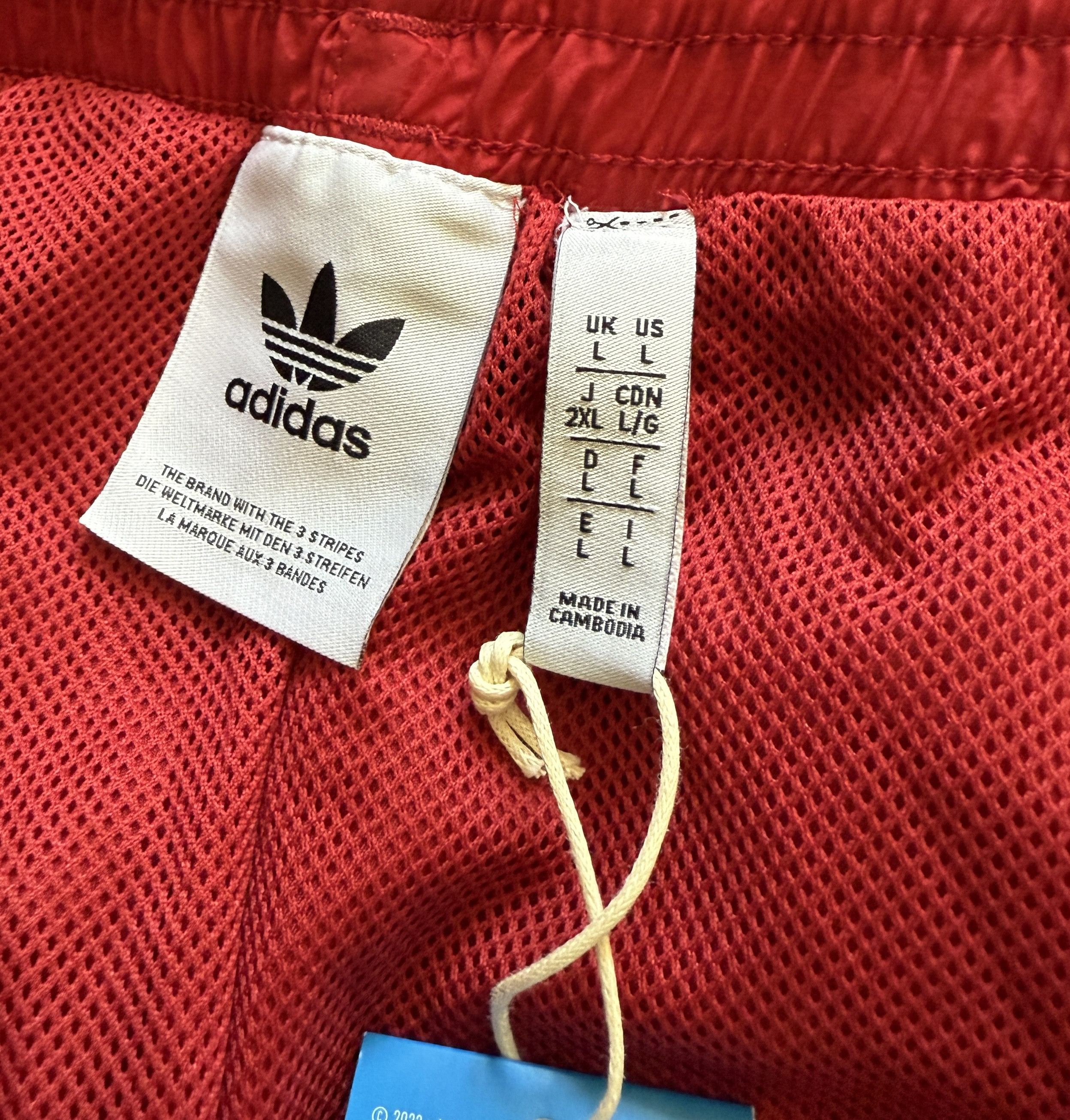 Adidas ADIDAS ORIGINALS X FC BAYERN TRACK PANTS IS6512 SIZE L Size US 30 / EU 46 - 2 Thumbnail
