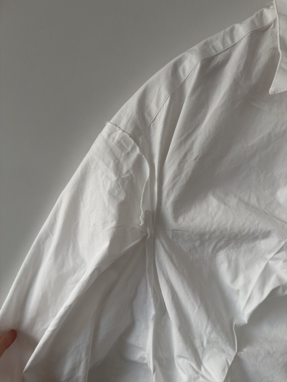 Maison Margiela BNWT Blank Label Oversized Frayed Pleated Shirt White 50 Size US L / EU 52-54 / 3 - 6 Thumbnail