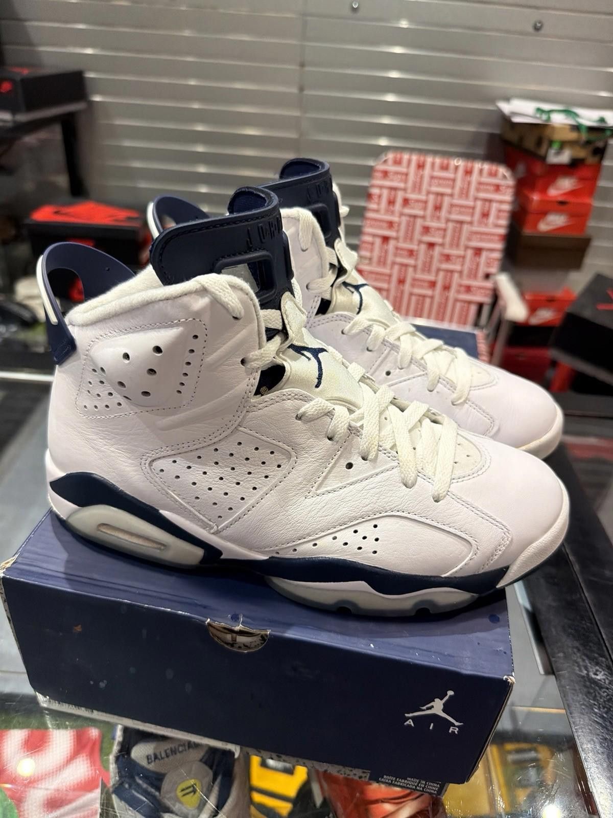 Jordan Brand Air Jordan 6 Midnight Navy Retro Size 9 Mens White Sneakers Size US 9 / EU 42 - 3 Thumbnail
