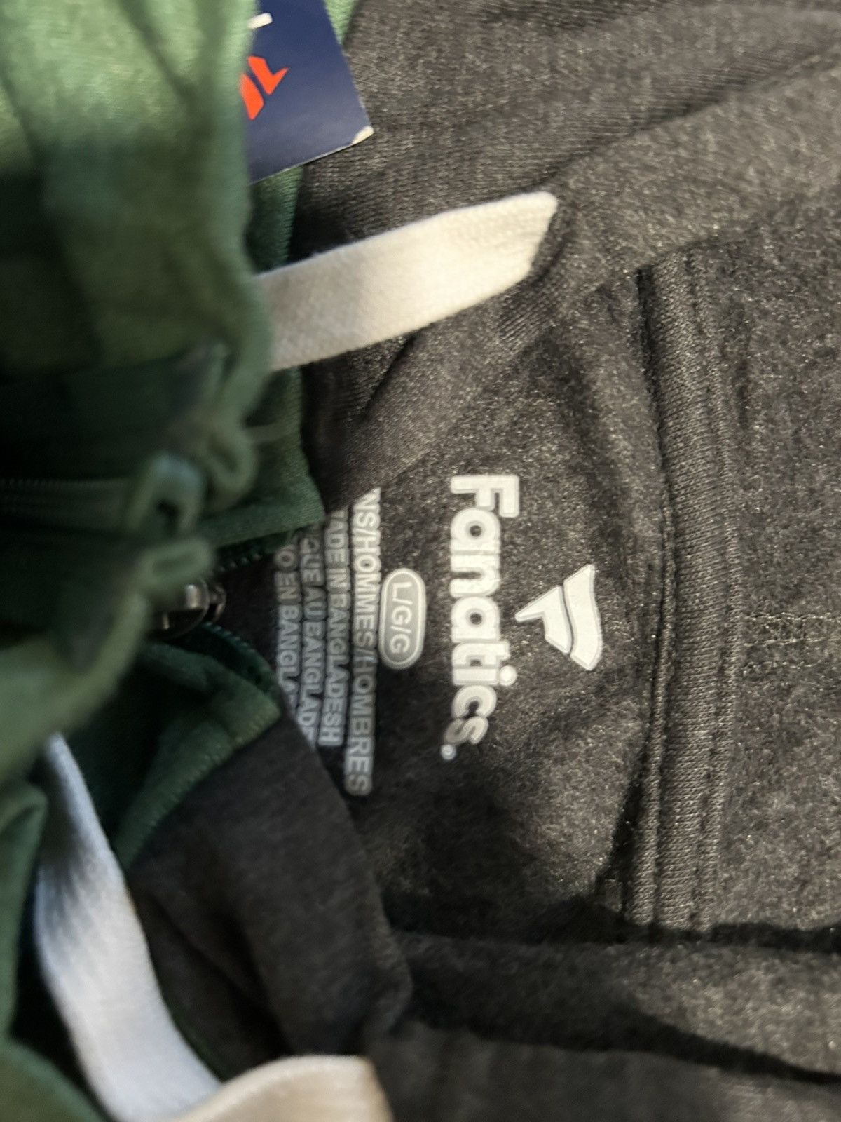 NFL New with tags Jets Zip Up Size US L / EU 52-54 / 3 - 6 Thumbnail