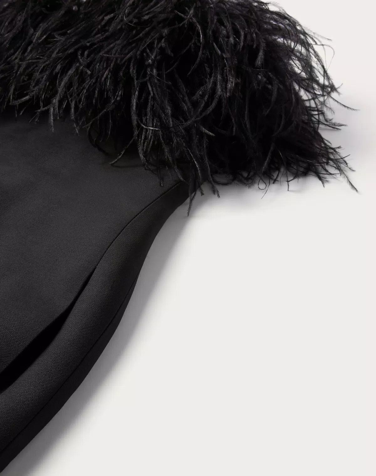 Valentino o1s1wg110625 Embrodiered Crepe Couture Dress in Black Size XS / US 0-2 / IT 36-38 - 7 Thumbnail