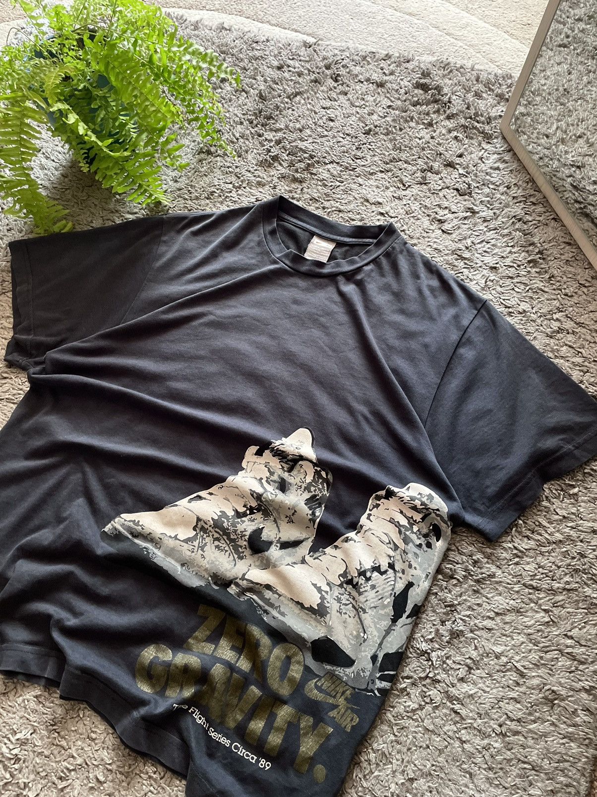 Nike × Vintage 00s Nike T-Shirt Streetwear Vintage Big Logo Swoosh Rare Size US L / EU 52-54 / 3 - 4 Thumbnail