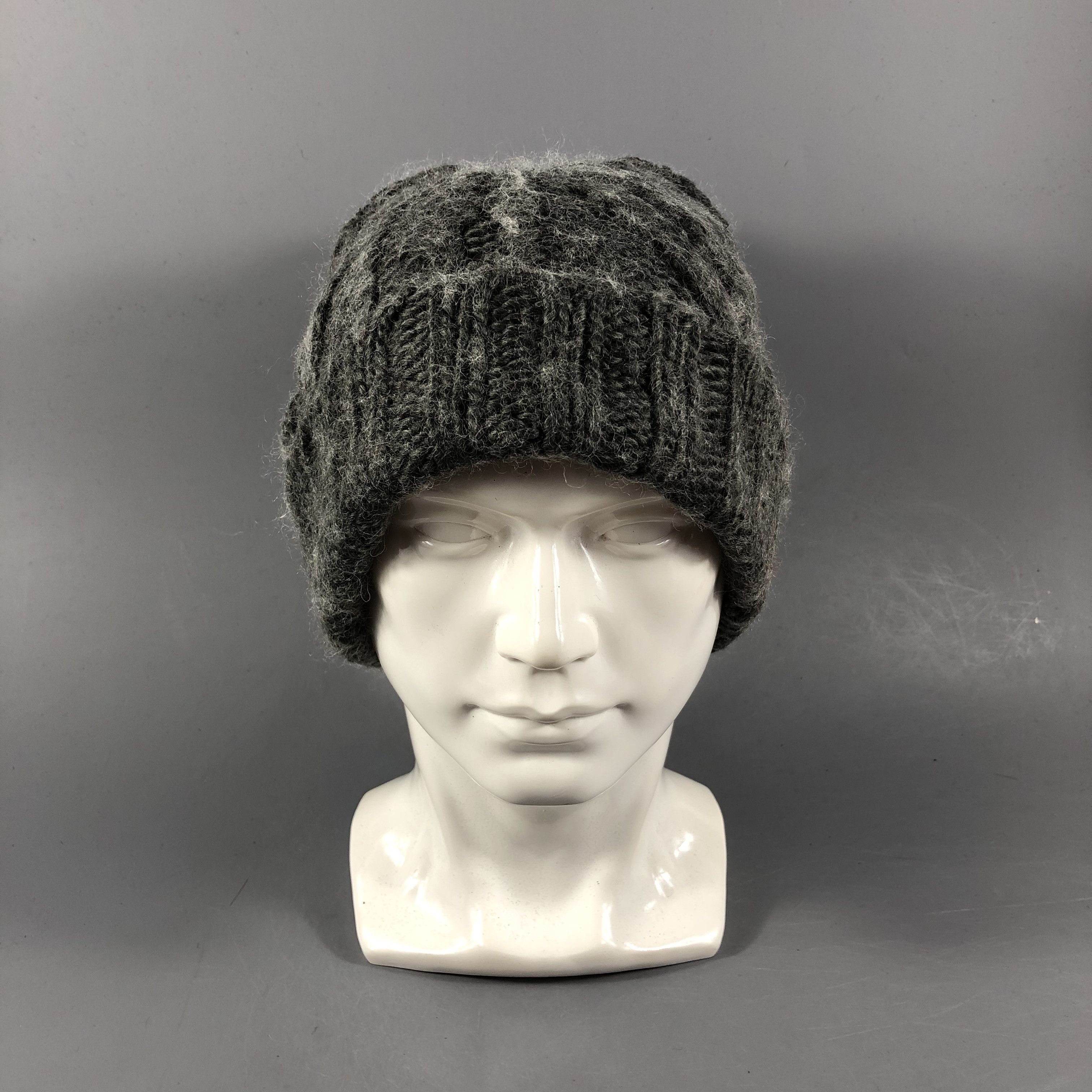 image of Vintage x Winter Session Milsa Cable Knit Wool Bobble Beanie Snowcap Snow Hat B930, Men's