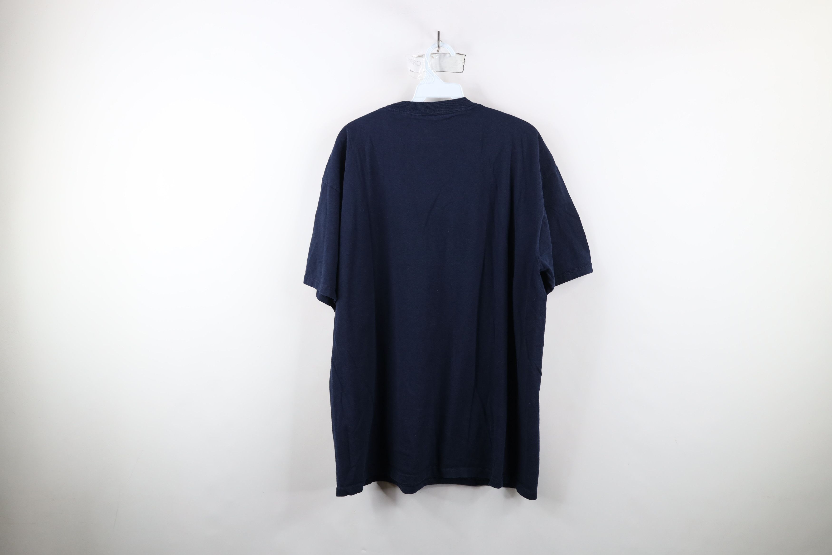 Vintage Vintage Y2K Sixteen Butler University Basketball T-Shirt Size US XL / EU 56 / 4 - 10 Thumbnail