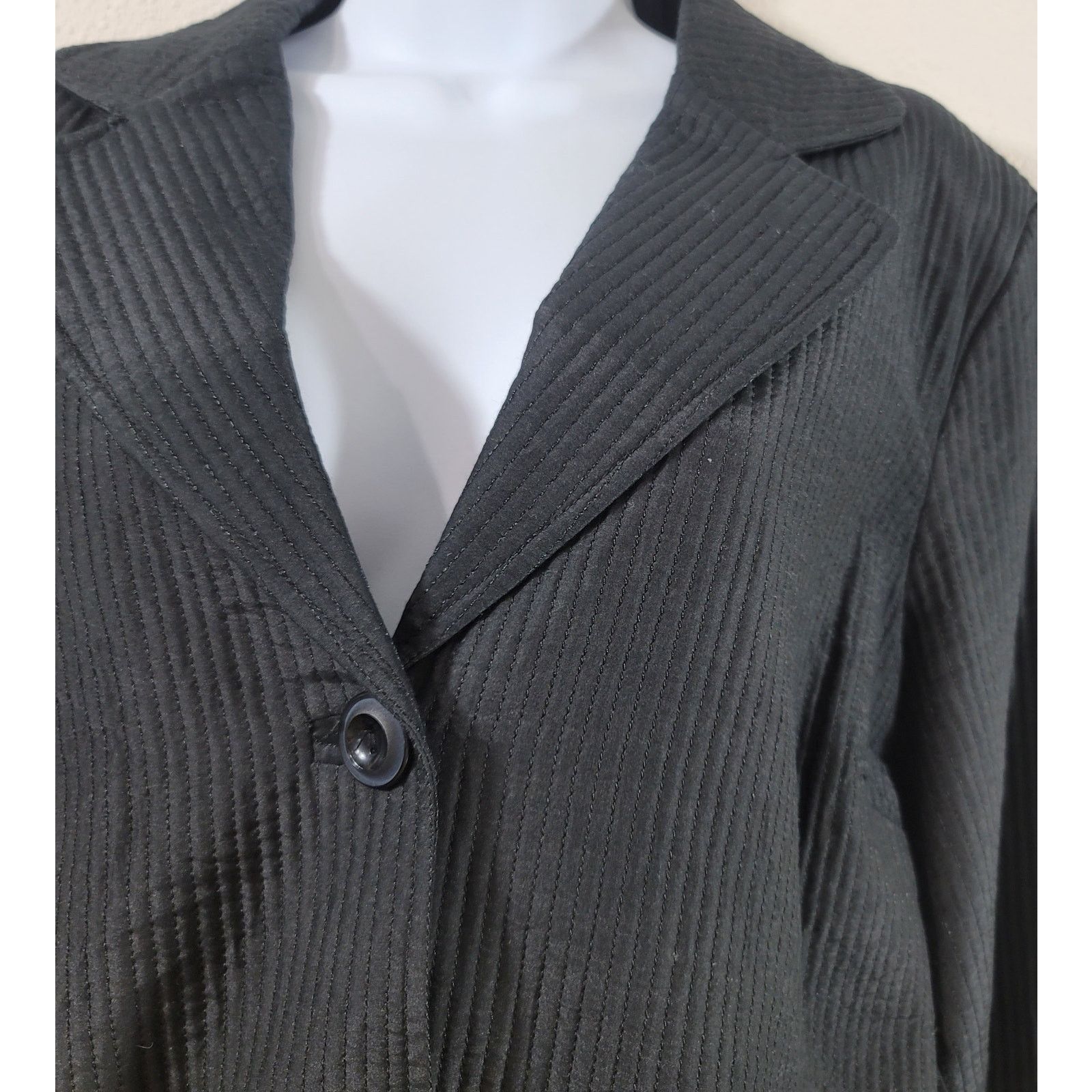 Coldwater Creek Coldwater Creek Black Channel Quilted Jacket 16 NWOT Size XXL / US 16-18 / IT 52-54 - 5 Thumbnail