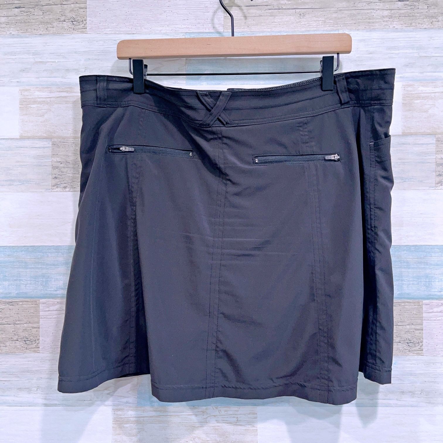 L.L. Bean LL Bean Comfort Trail Skort Black Mid Rise Activewear 16 Size 39" - 3 Thumbnail