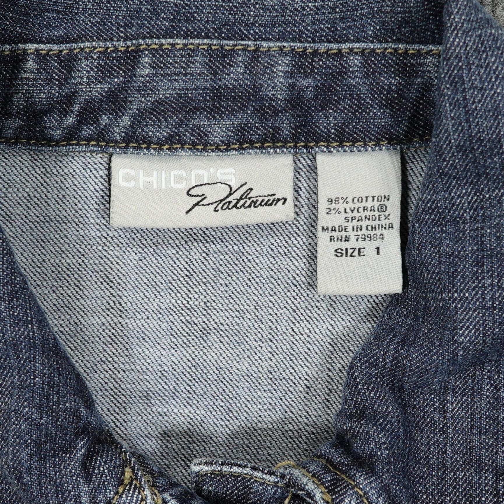 Vintage VINTAGE Chicos Platinum Jacket Womens Size 1 Blue Denim Trucker Button Front Stretch Size XS / US 0-2 / IT 36-38 - 3 Thumbnail