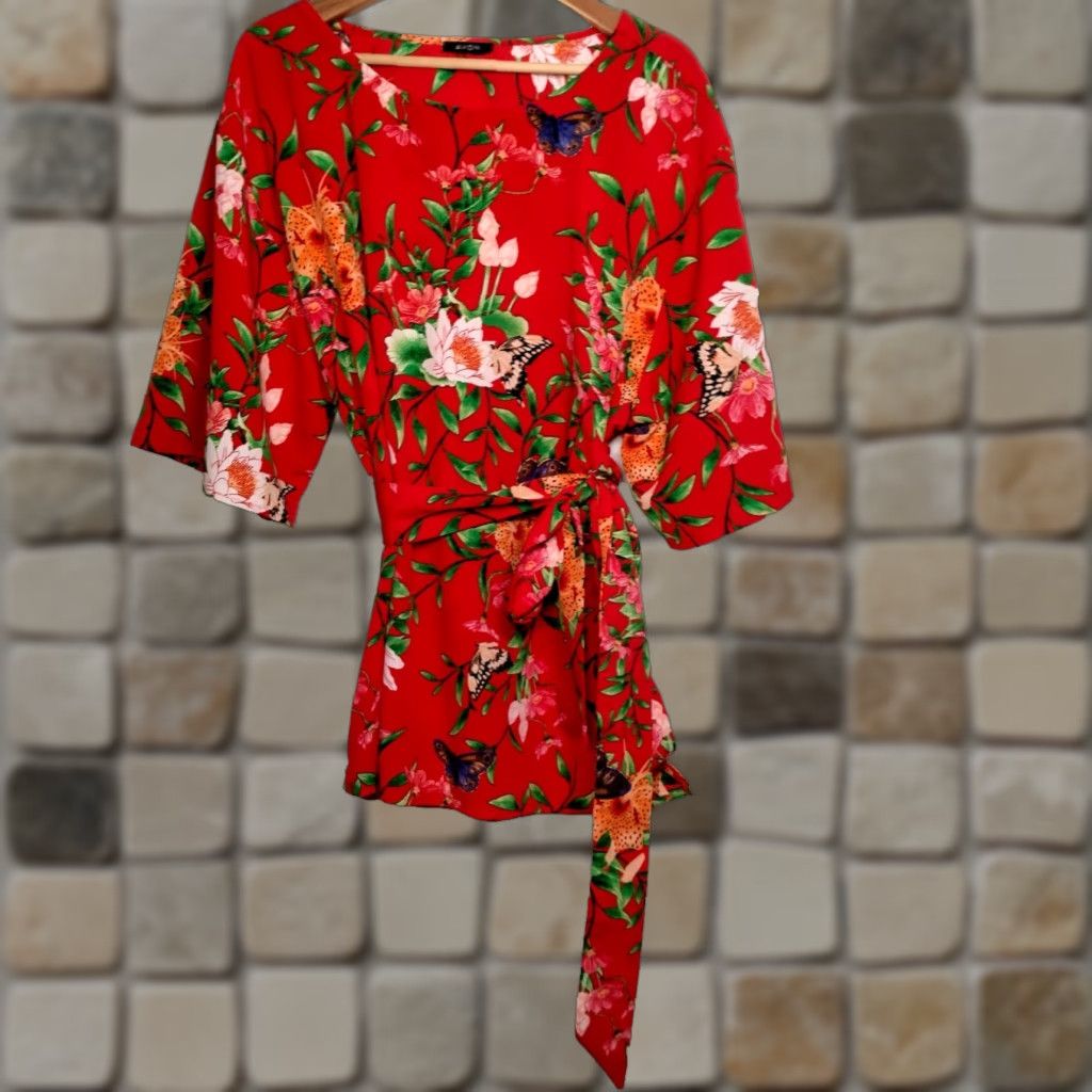 Vintage Avon Blouse Shirt Women XL Red Butterfly Floral Belted Tunic Top Size XL / US 12-14 / IT 48-50 - 1 Thumbnail