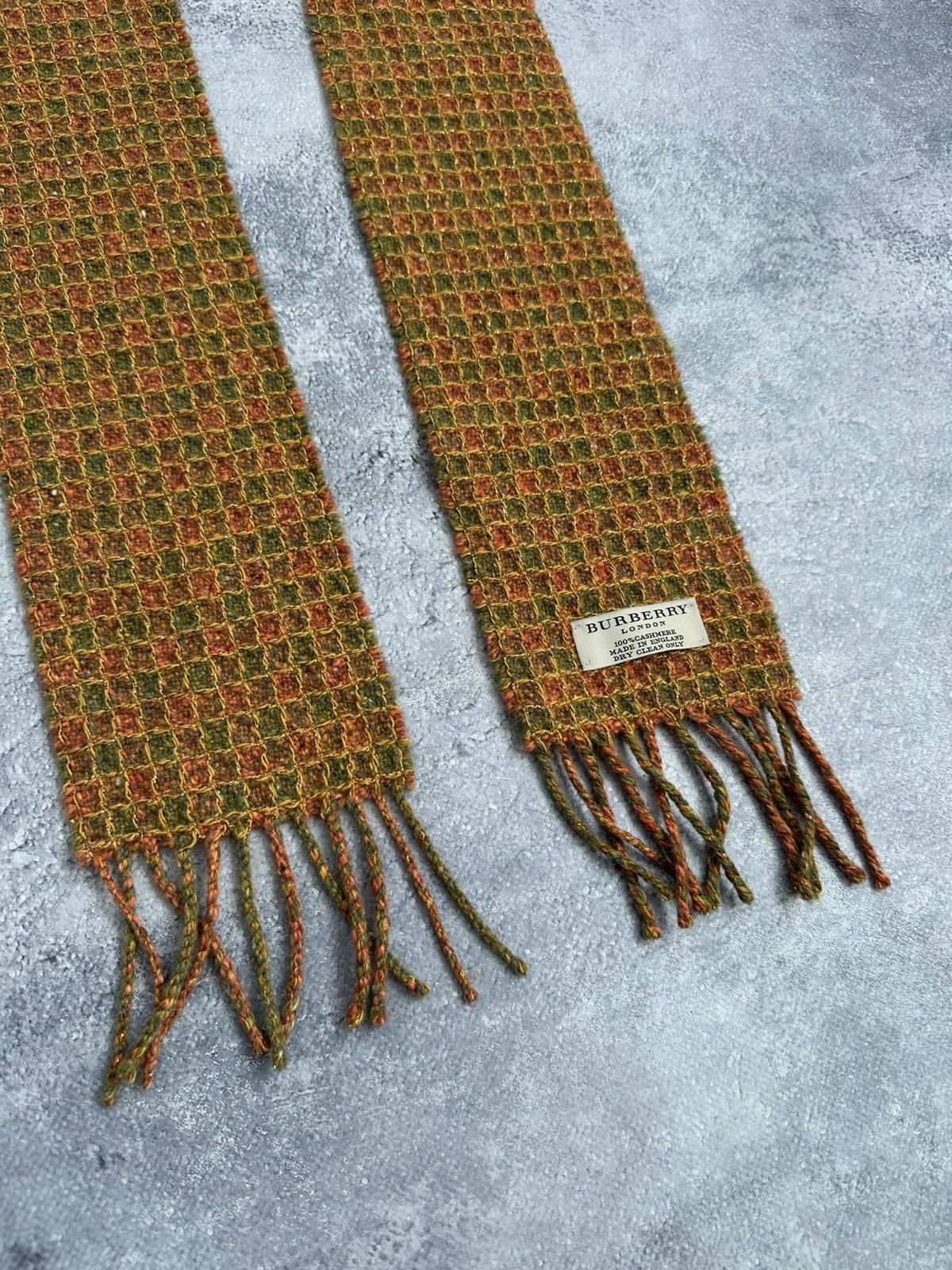 Burberry Burberry Cashmere Scarf Checkered Rare Neckwear Luxury Size ONE SIZE - 8 Thumbnail