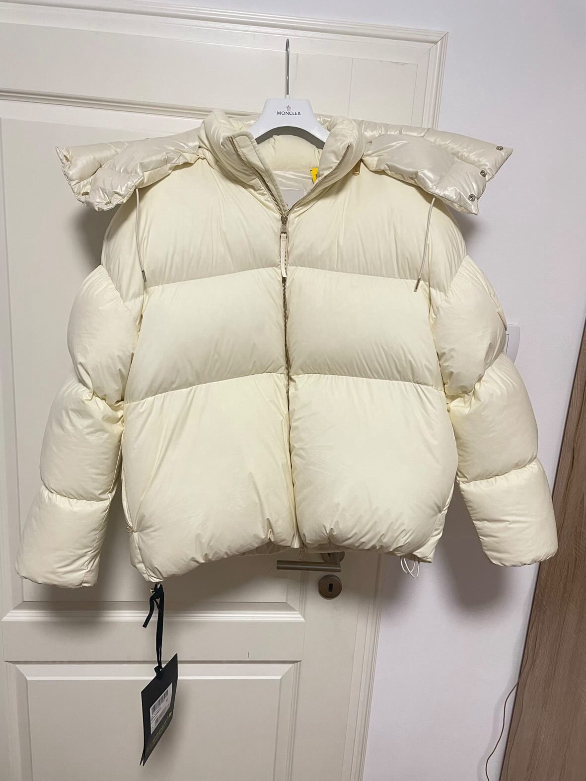 Moncler Genius Moncler Genius x Roc Nation by Jay-Z Antilla Size US M / EU 48-50 / 2 - 1 Thumbnail