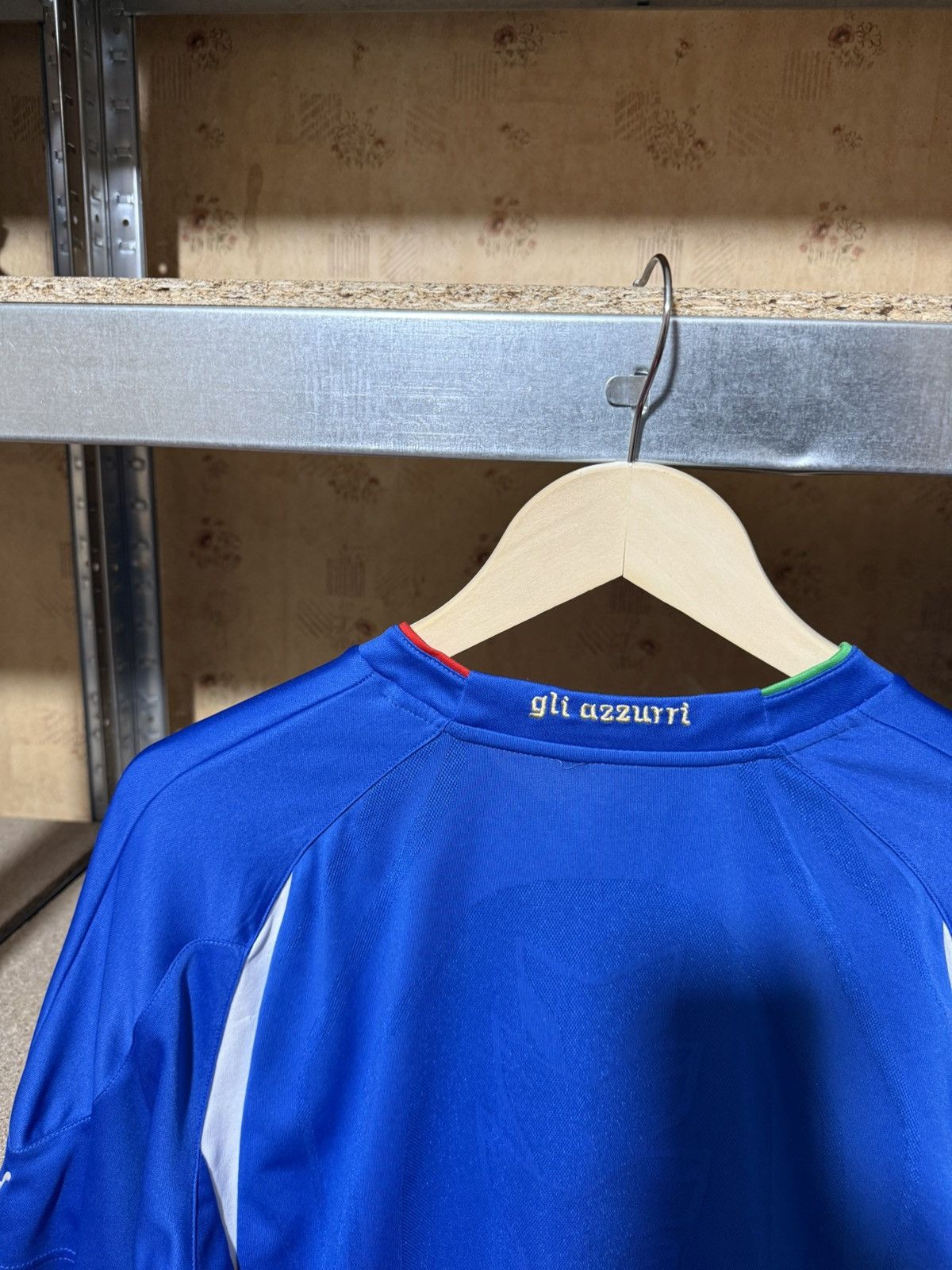 Puma × Vintage Vintage Puma Italy 2010 Home Football Soccer Jersey Size US M / EU 48-50 / 2 - 11 Thumbnail