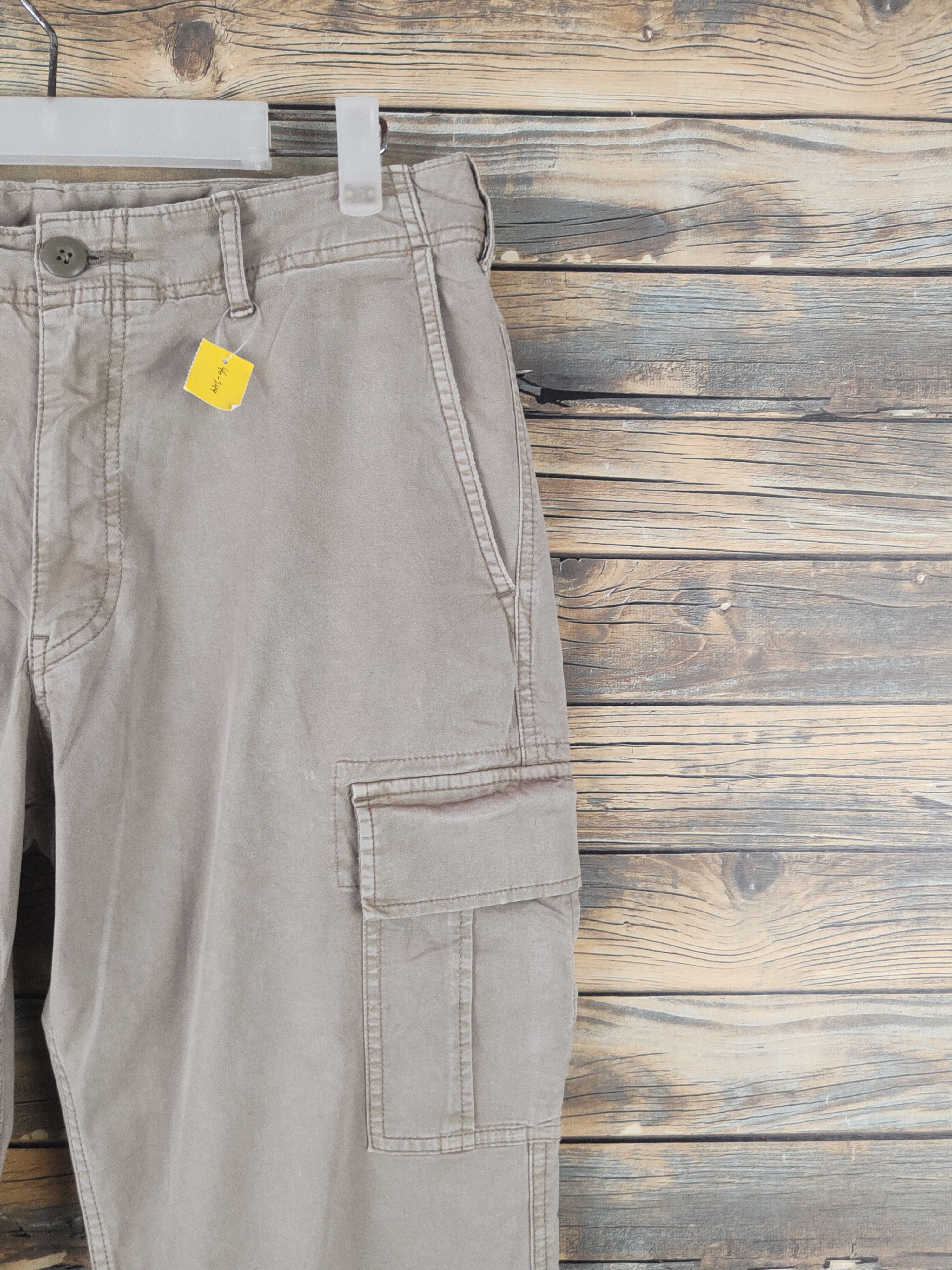 Japanese Brand DL Uniqlo Beige Multipocket Cargo Pants #46-244T Size US 33 - 5 Thumbnail