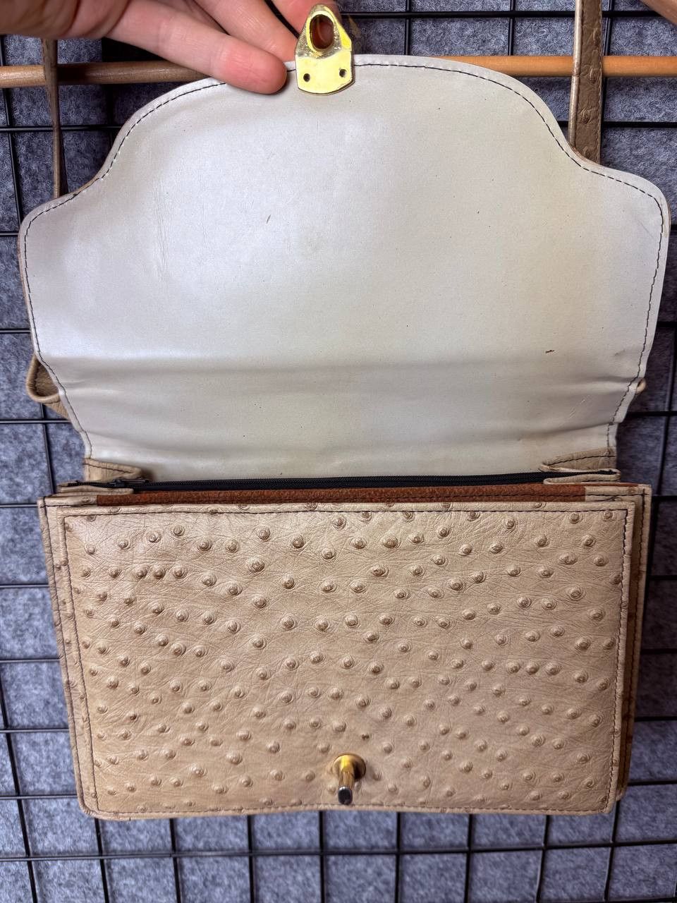 Leather Classic Beige 1990 OSTRICH Skin Handbag Coin Purse Size ONE SIZE - 8 Thumbnail