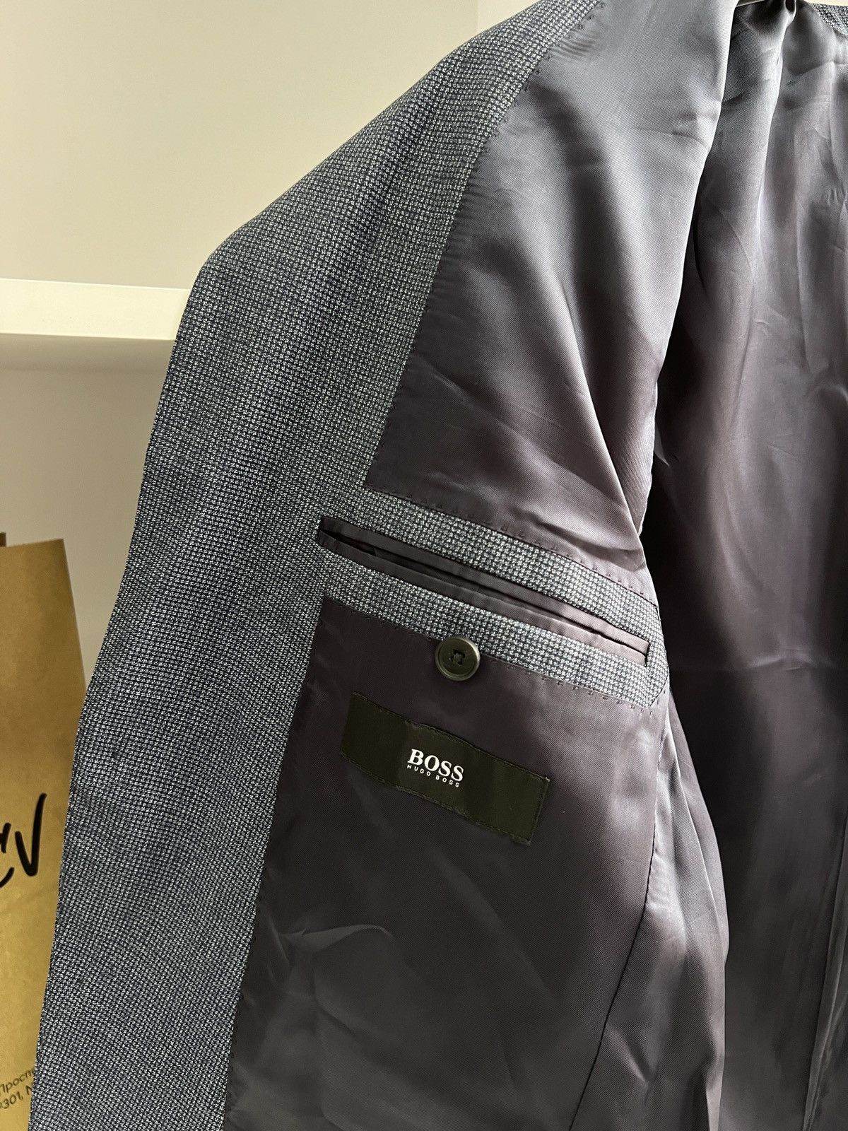 Designer × Hugo Boss × Vintage Vintage Hugo Boss Luxury Old Money Style Suit Size 48S - 8 Thumbnail