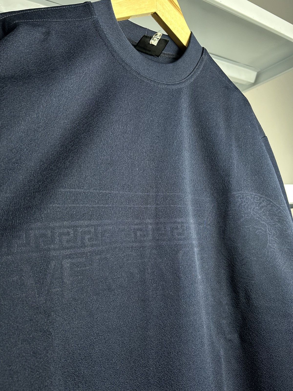 Versace Vintage Versace logo Navy longsleeve Size US L / EU 52-54 / 3 - 2 Thumbnail