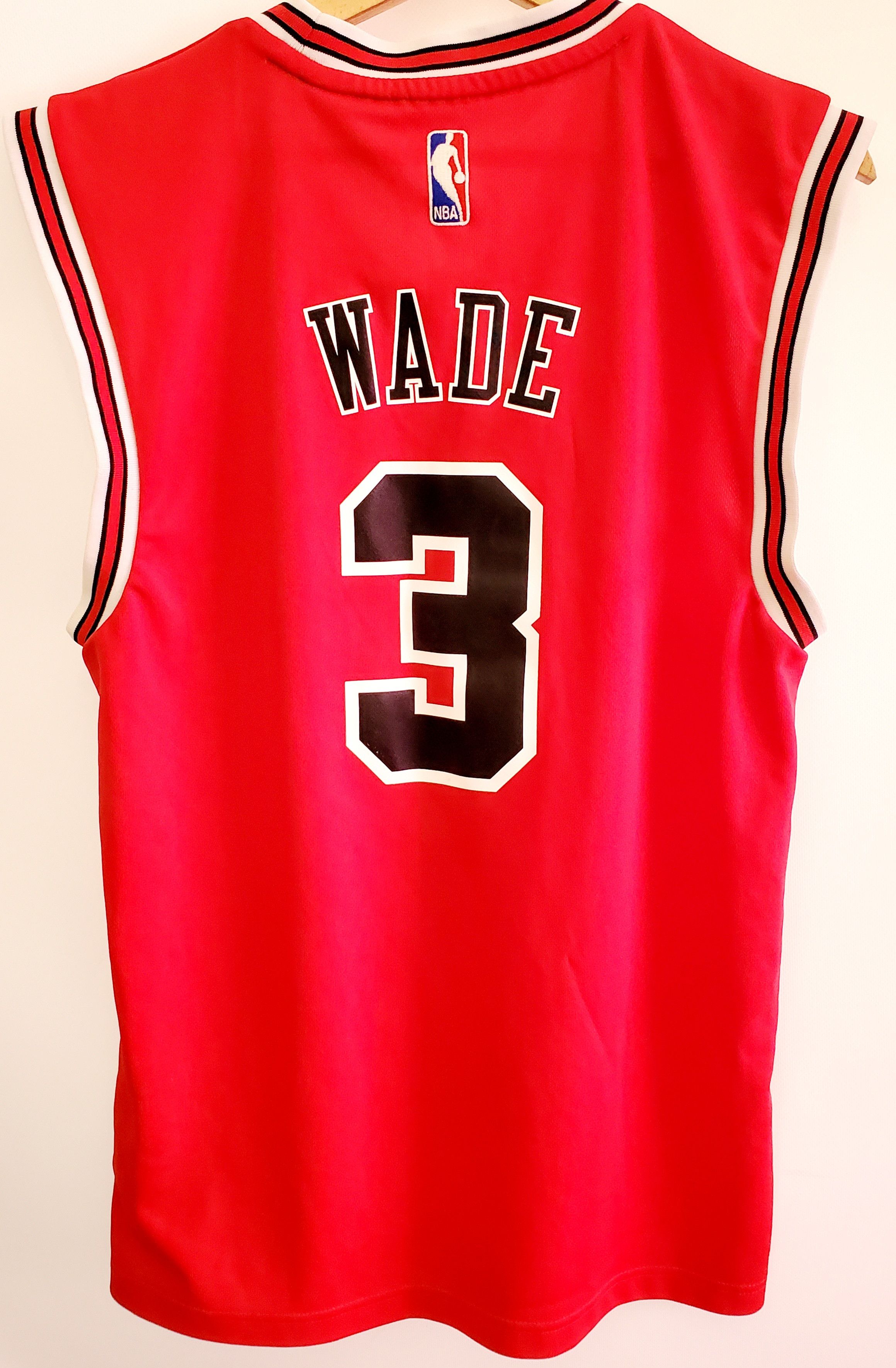 Adidas × NBA NBA Chicago Bulls Dwyane Wade Jersey perfect condition S Size US S / EU 44-46 / 1 - 2 Thumbnail