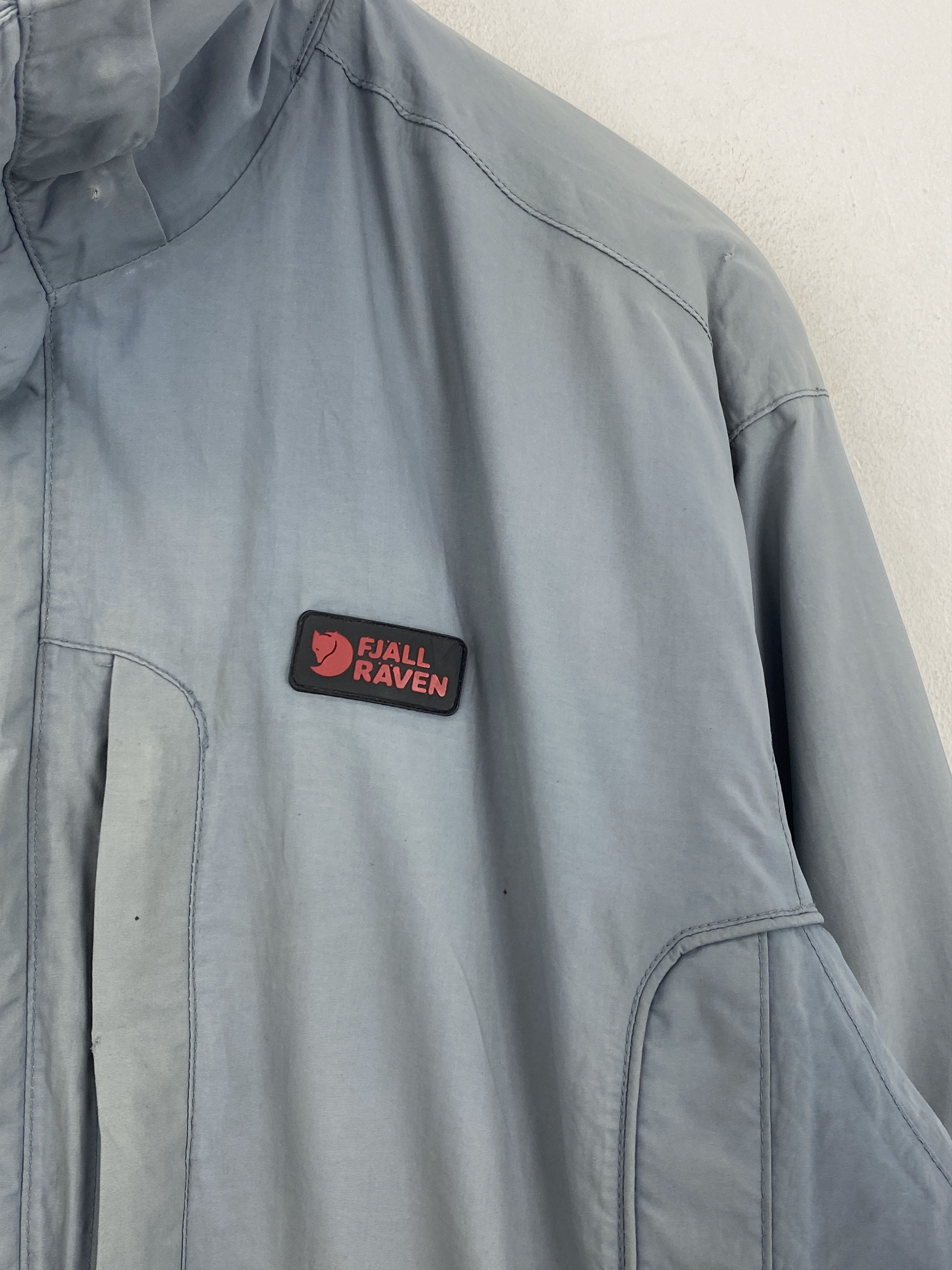 Fjallraven Vintage Fjallraven Outdoor Made In Sweden Light Jacket J1923 Size US L / EU 52-54 / 3 - 10 Thumbnail