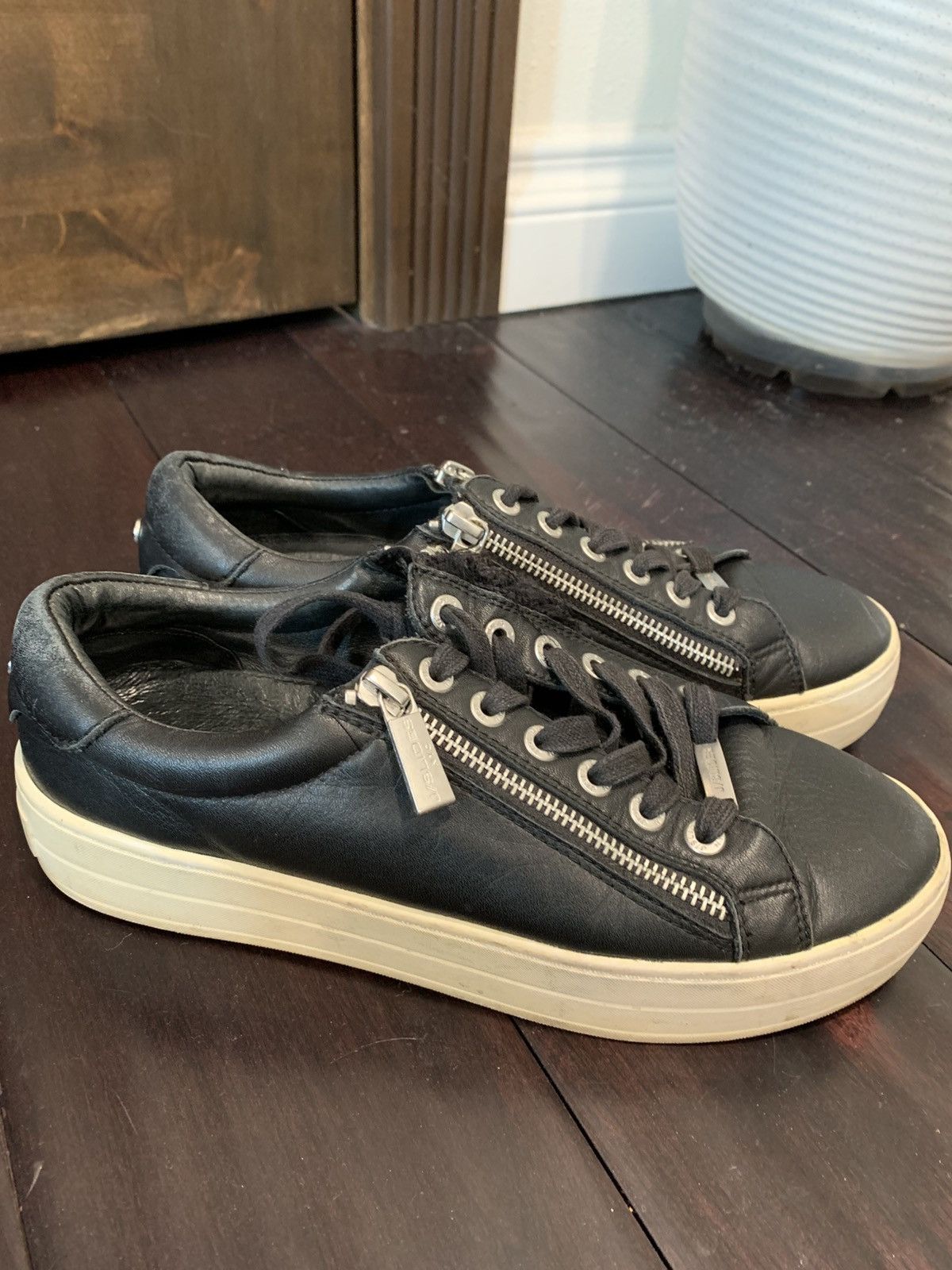 J/Slides j/slides zipup shoes Size US 8 / EU 41 - 3 Thumbnail