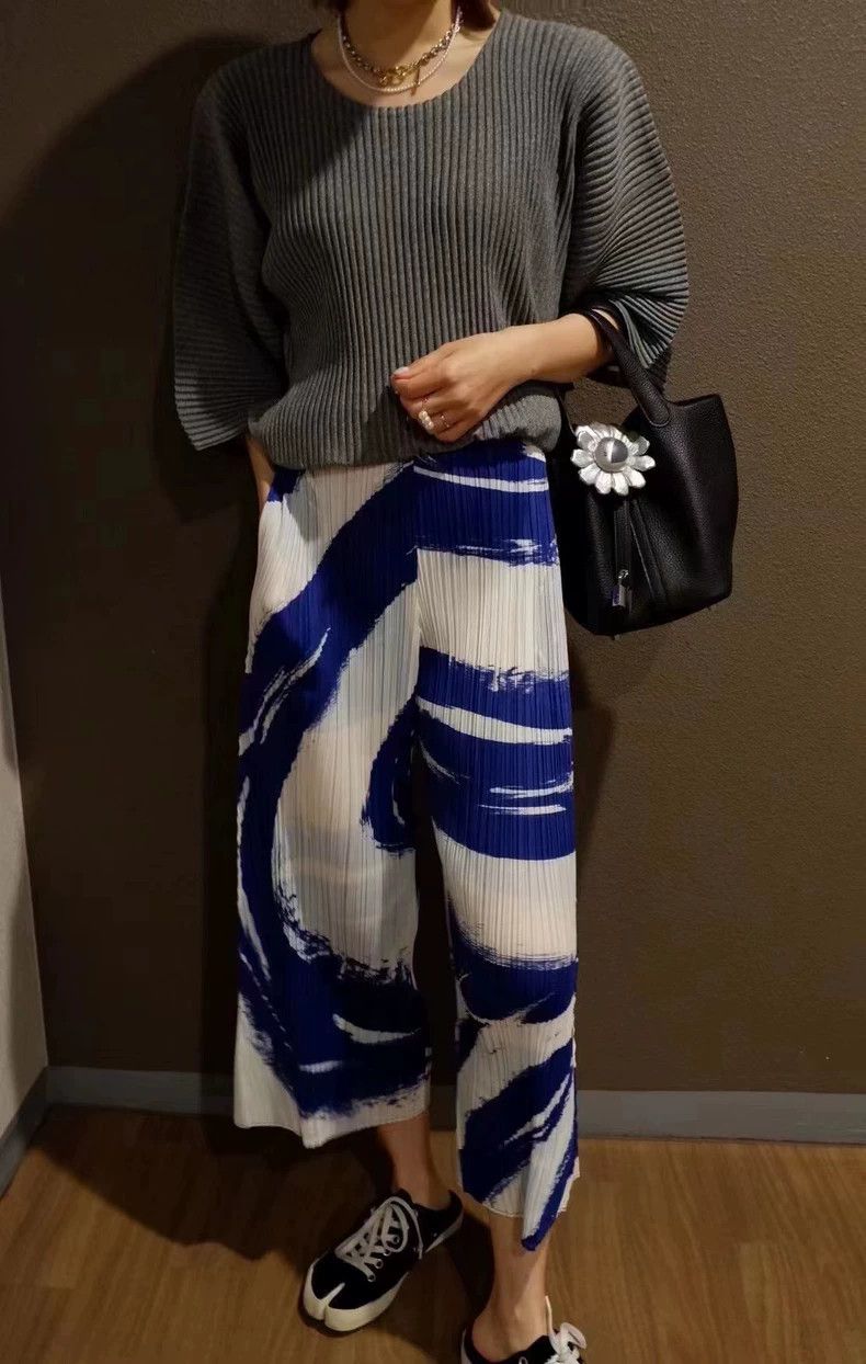 Issey Miyake Issey Miyake size:2 Blue and white pleated wave pants Size 32" / US 10 / IT 46 - 4 Thumbnail