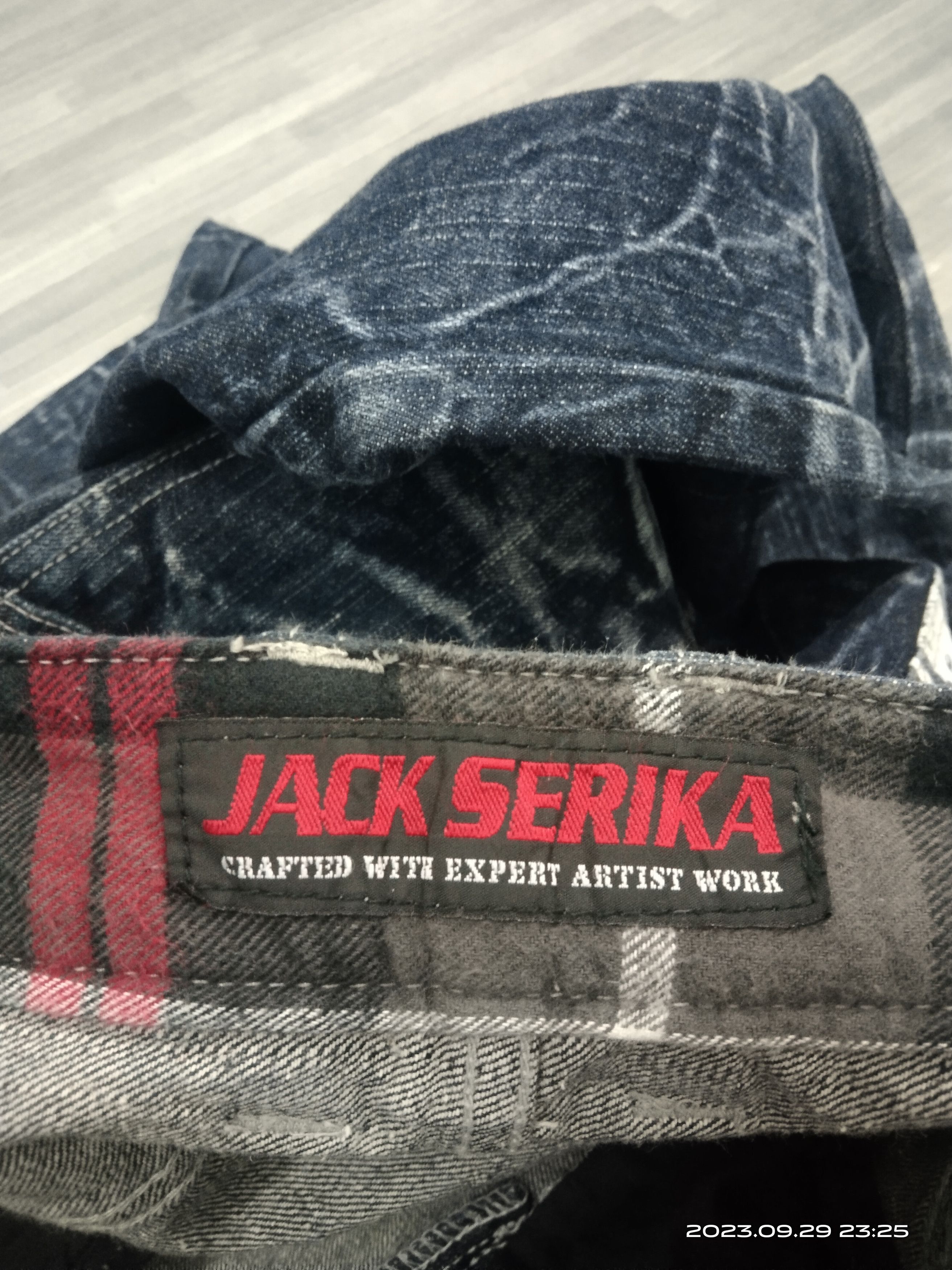 Japanese Brand SICK JACK SERIKA CRAFTED WITH EXPERT ARTIST WORK Size US 32 / EU 48 - 8 Thumbnail