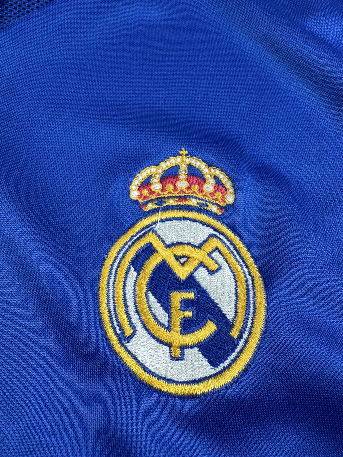 Adidas × Vintage Real Madrid 2004/2005 Adidas Third Kit 3 La Liga Jersey Blockcore T Shirt Tee Size US M / EU 48-50 / 2 - 10 Thumbnail