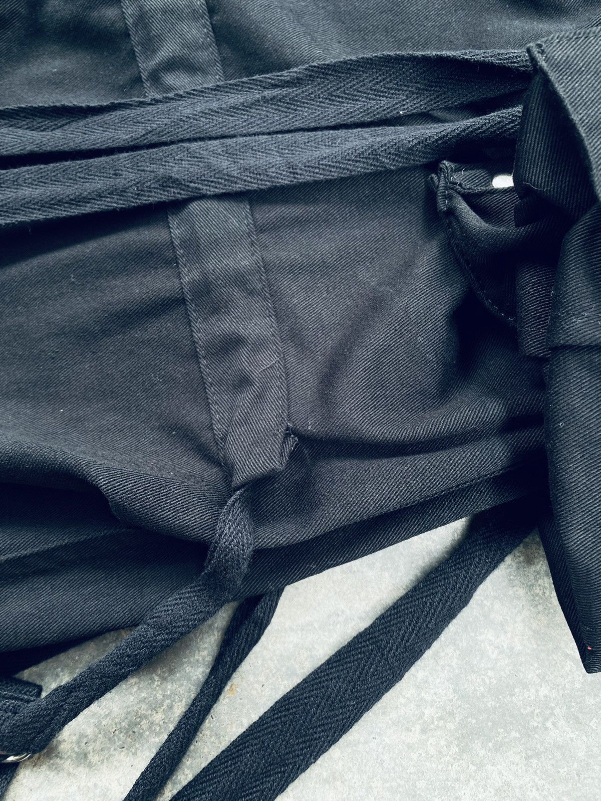 Japanese Brand Vintage Black Barcara Bondage Cargo Pants Size US 34 / EU 50 - 19 Thumbnail