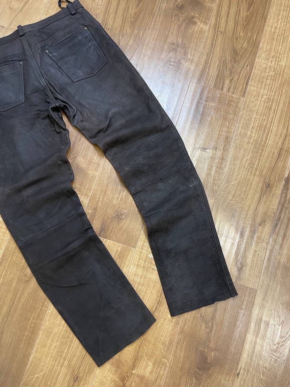 Genuine Leather × Vintage Vintage 90’s Y2K Style Classic Casual Black Leather Pants Size US 36 / EU 52 - 11 Thumbnail