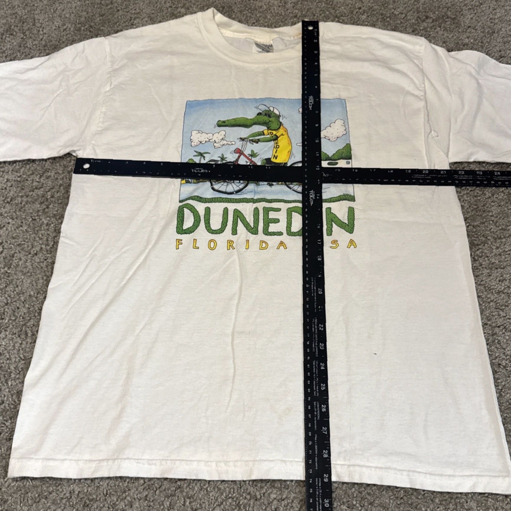 Gildan VINTAGE Y2K Alligator Bicycle Art Cartoon Dunedin Florida White T-Shirt Large Mens Gildan Regular L Size US L / EU 52-54 / 3 - 4 Thumbnail