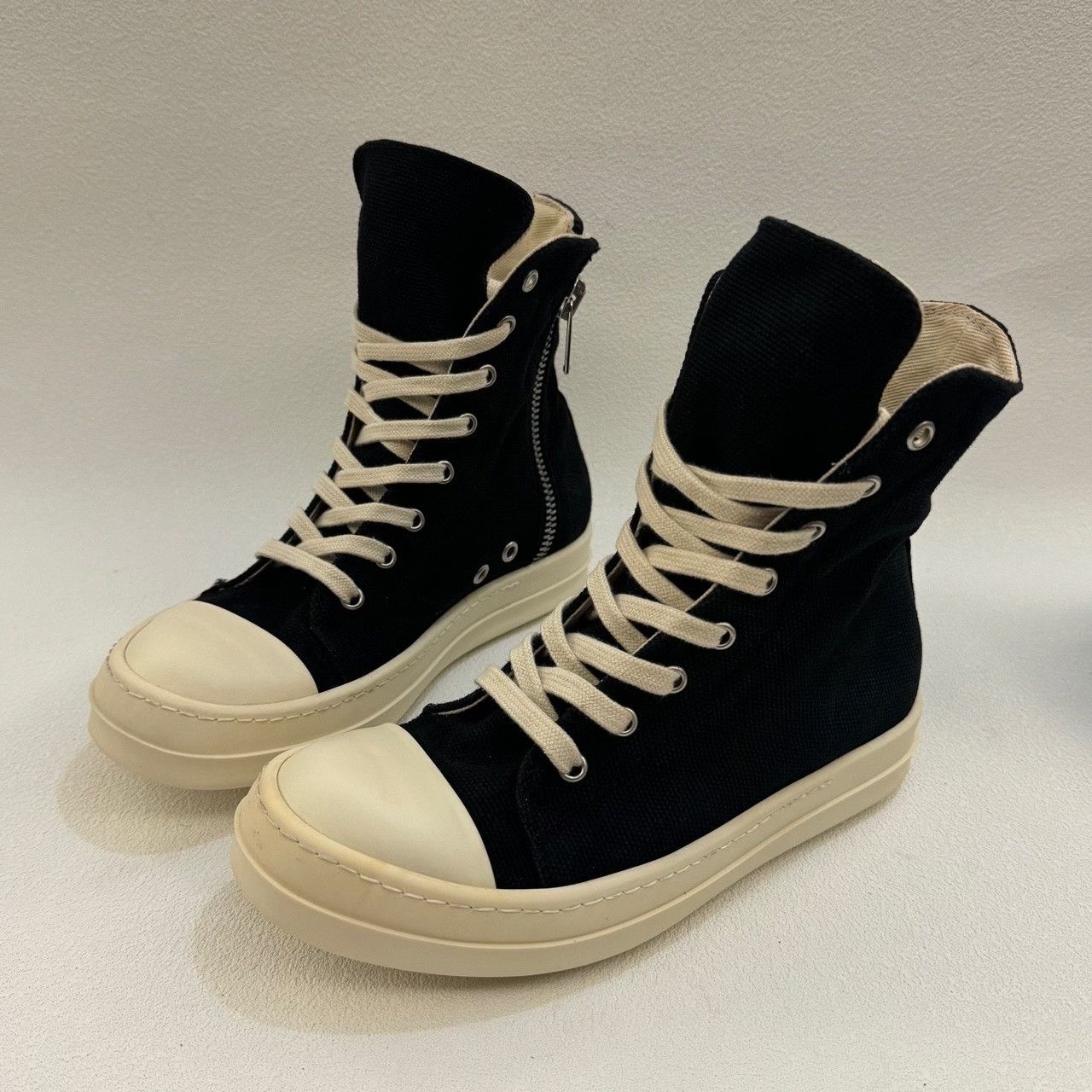 Rick Owens Rick Owens Canvas Black Hitop Sneakers us_6.5 Women Size US 6.5 / IT 36.5 - 1 Thumbnail