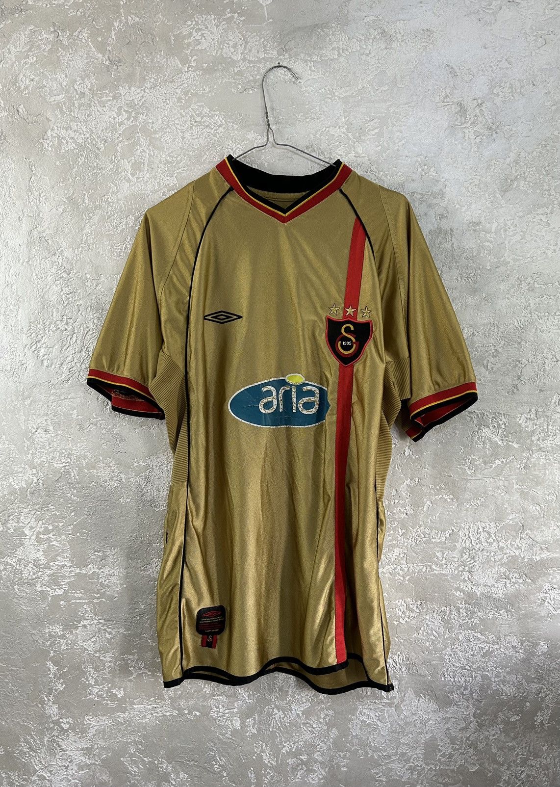 Umbro Vintage 2002-03 Galatasaray Football Shirt Jersey Umbro Size US L / EU 52-54 / 3 - 1 Thumbnail